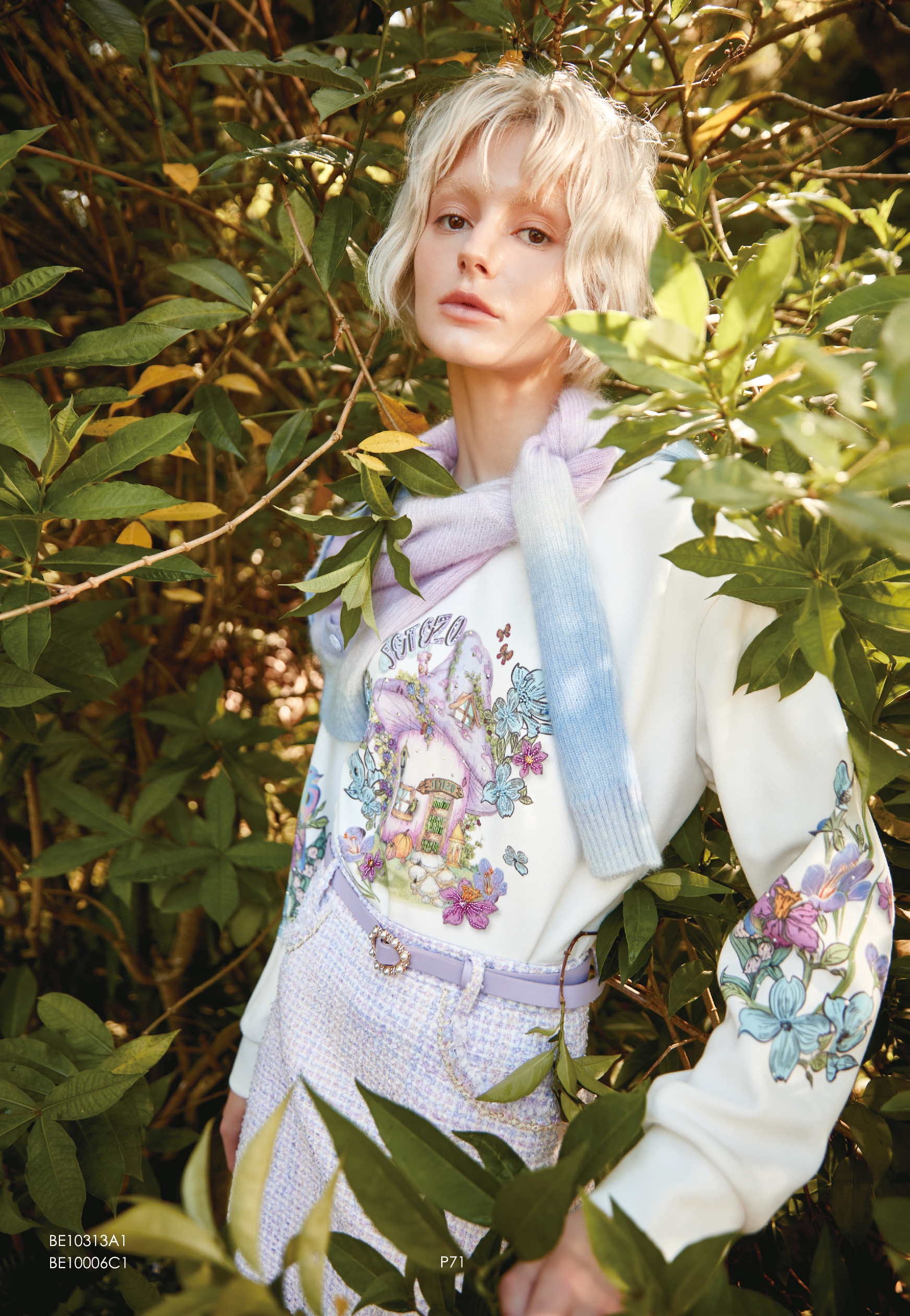 BE10313A1 蘑菇屋衛衣 (2色)