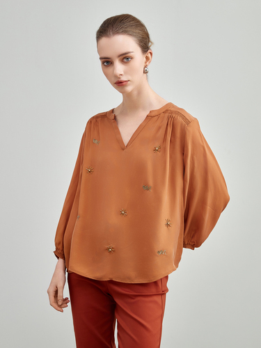 mi-tu 刺繡V領上衣