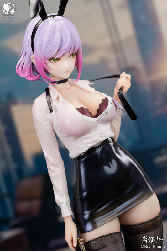 Apr BearPanda  Luna illustration by YD 1/4 Complete Figure Pre-order