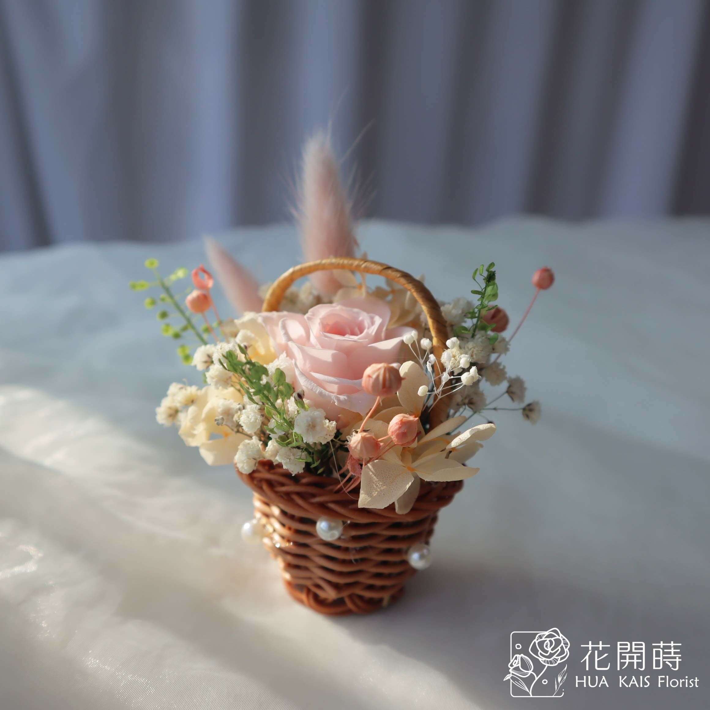 迷你小花籃|淡粉色|永生玫瑰花|辦公室小桌花|永生花禮物