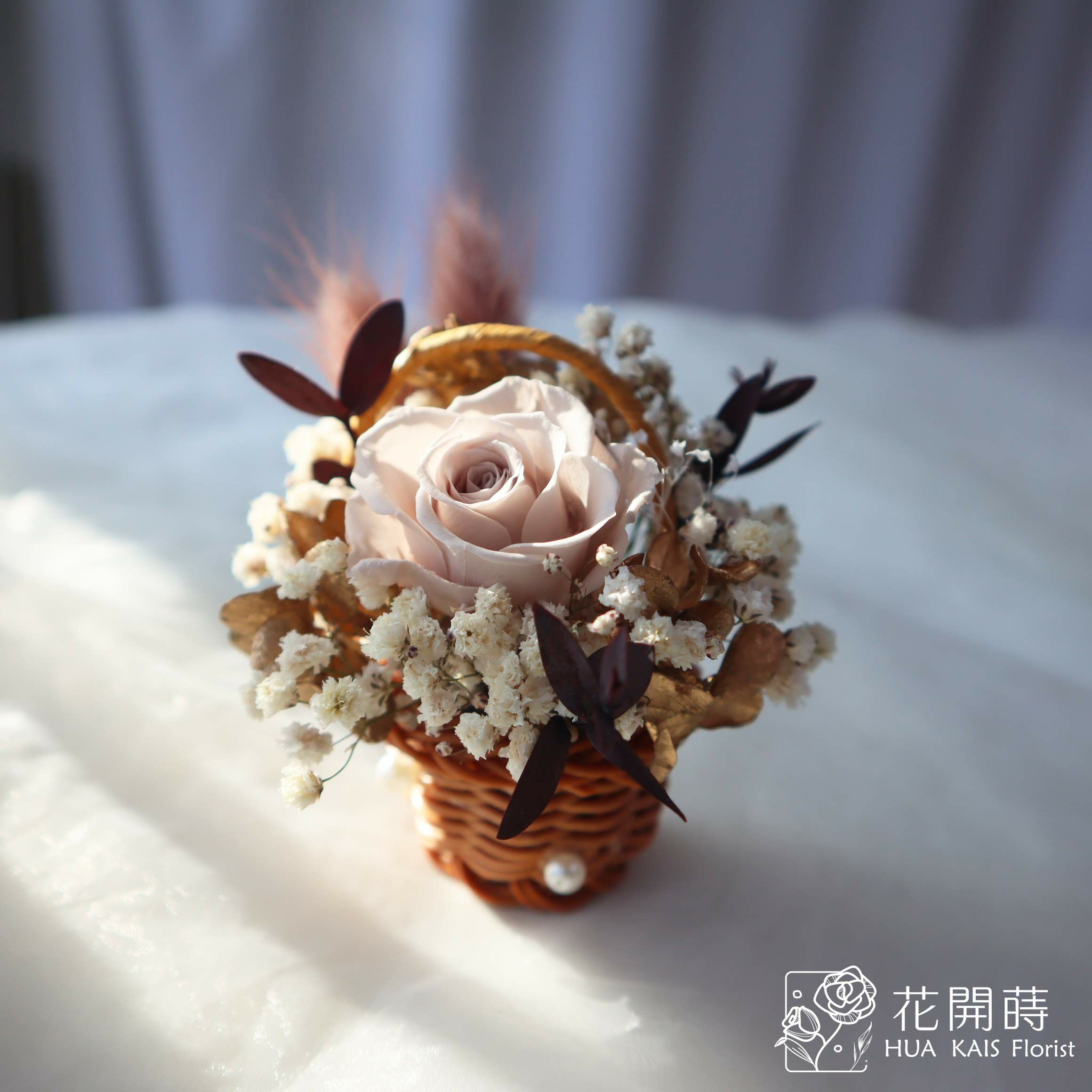 迷你小花籃|奶茶色|永生玫瑰花|辦公室小桌花|永生花禮物