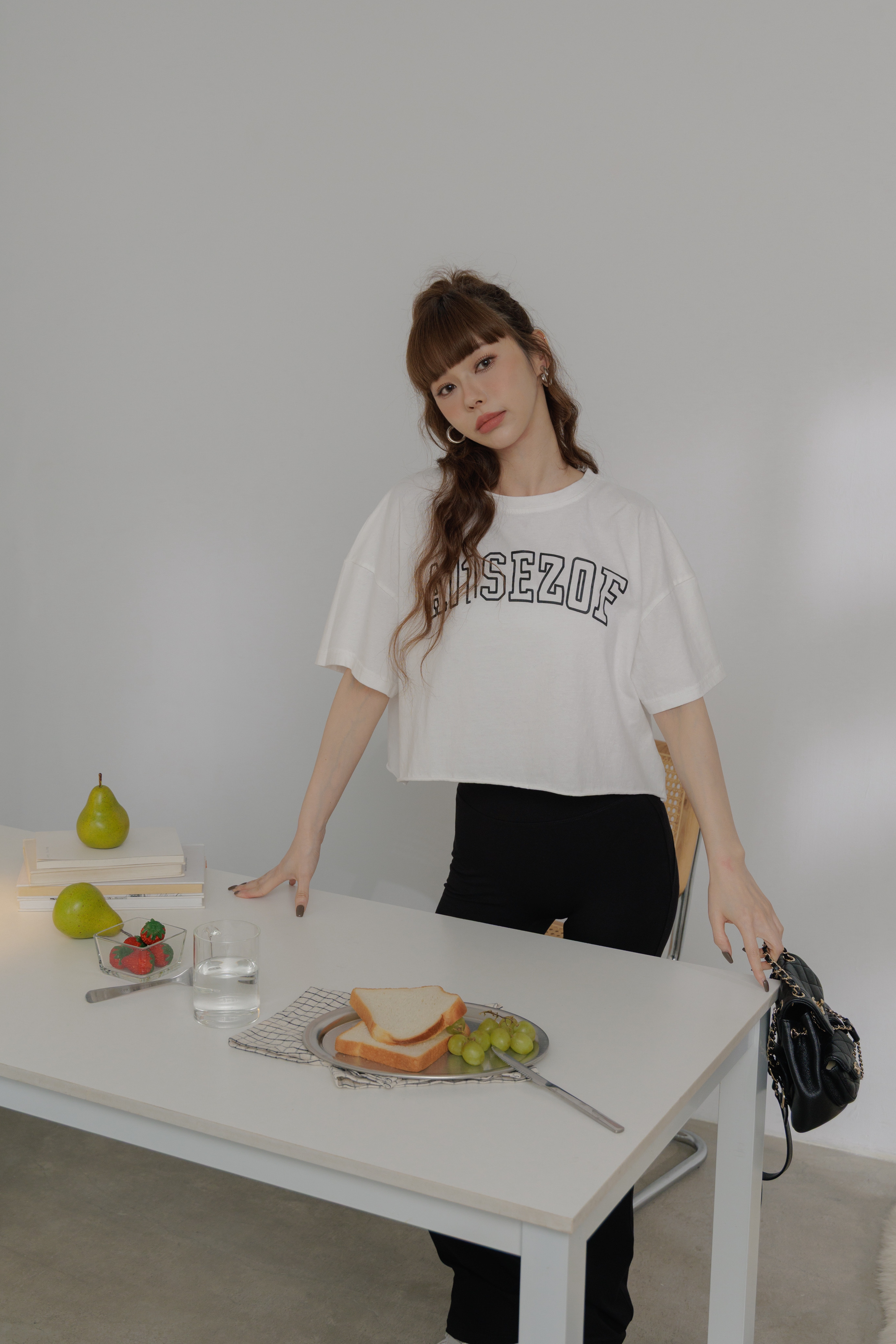 (現貨) 獨家自訂短版字母上衣 G62