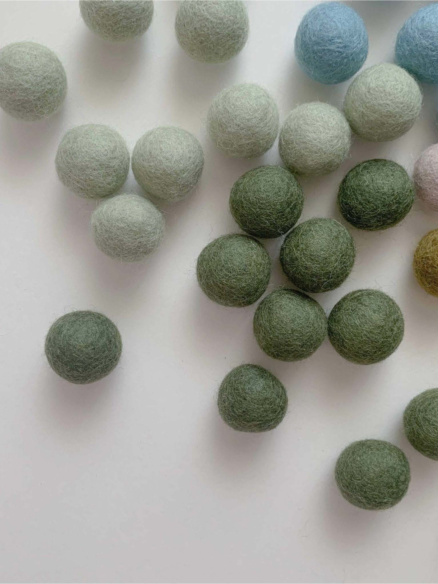 twig by TWIG 純羊毛氈球 - 森林