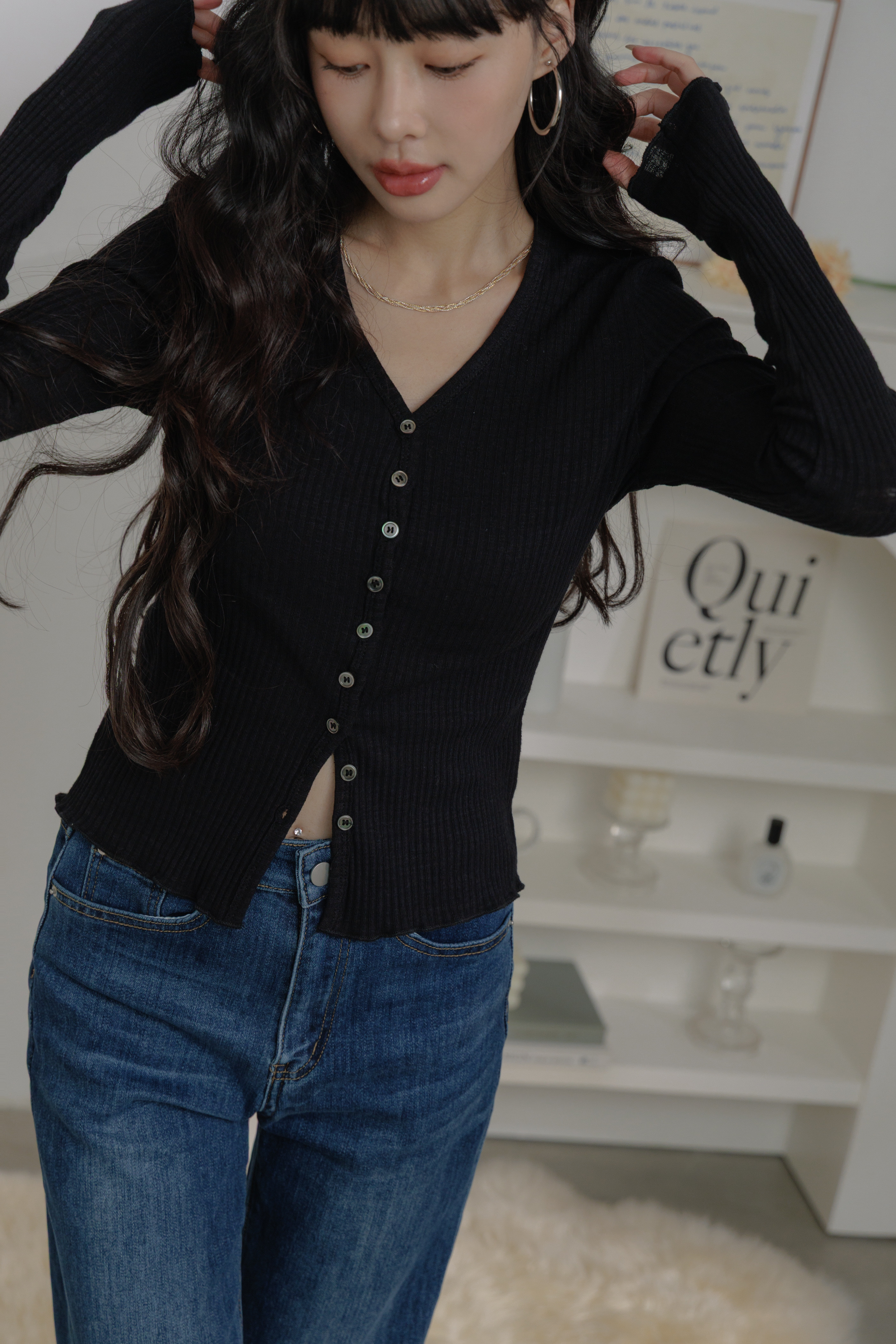 (現貨) Ｖ領木耳邊針織小外套 G52