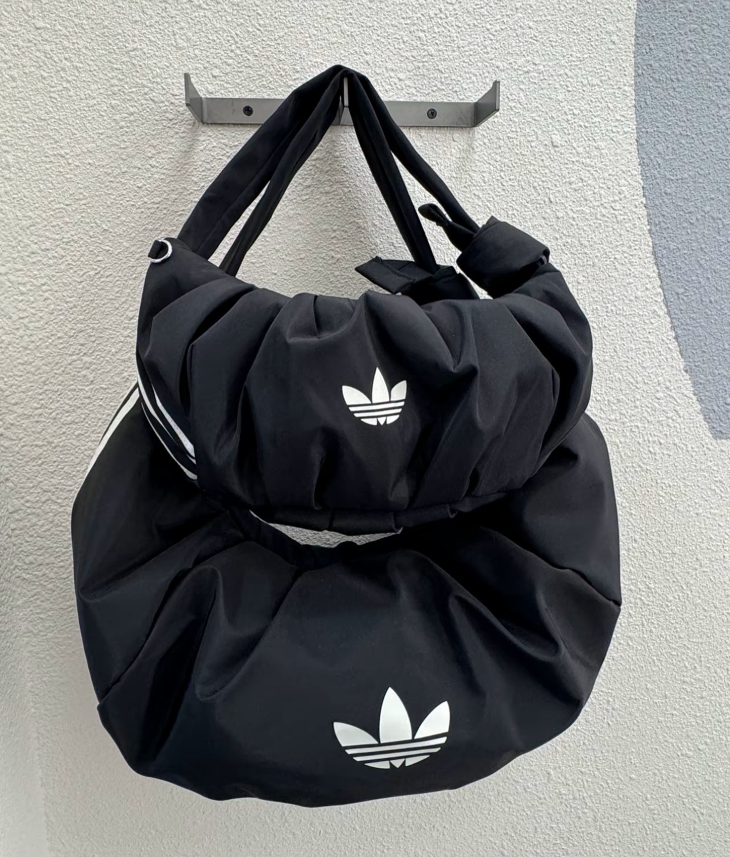 ADIDAS ORIGINALS BAG 雲朵包 斜背包 月形 肩背包  小號  大號