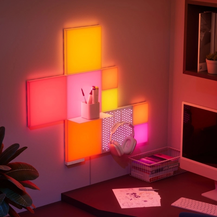 Nanoleaf Blocks | Combo XL | SMK | White | 10 Pack | UK (4 x Big Squares, 4 x Small Square, 1 x Pegboard, 1 x Shelf)