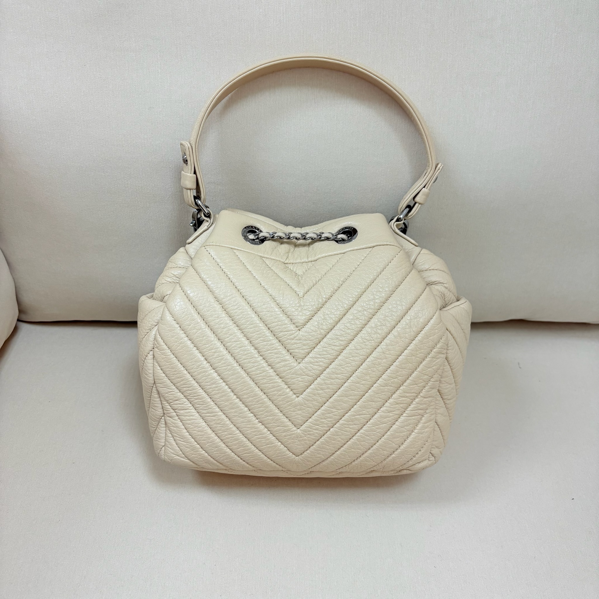 Chanel Bucket Bag - Beige / Shw
