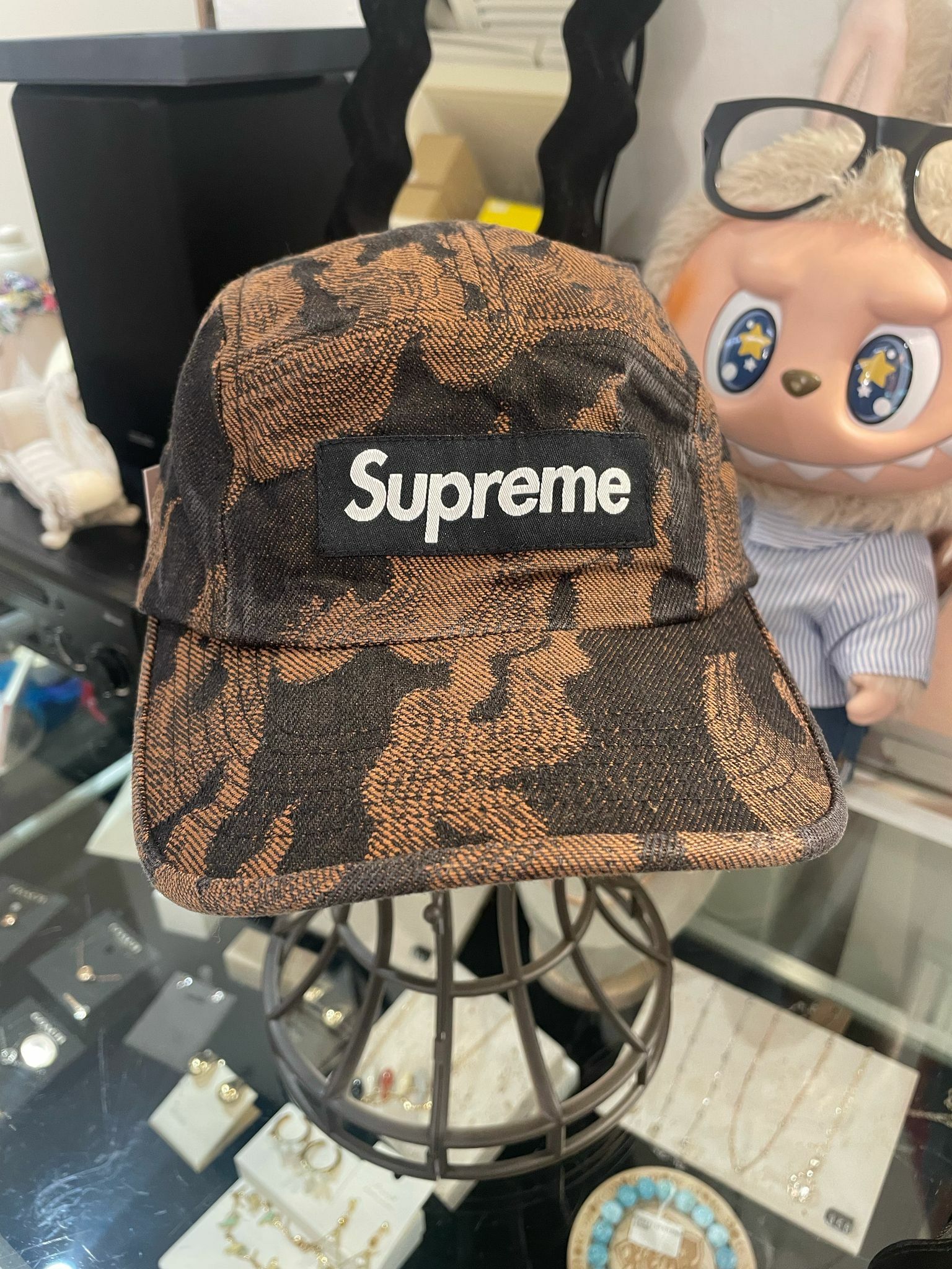 Supreme 暗啡黑地圖紋cap 帽