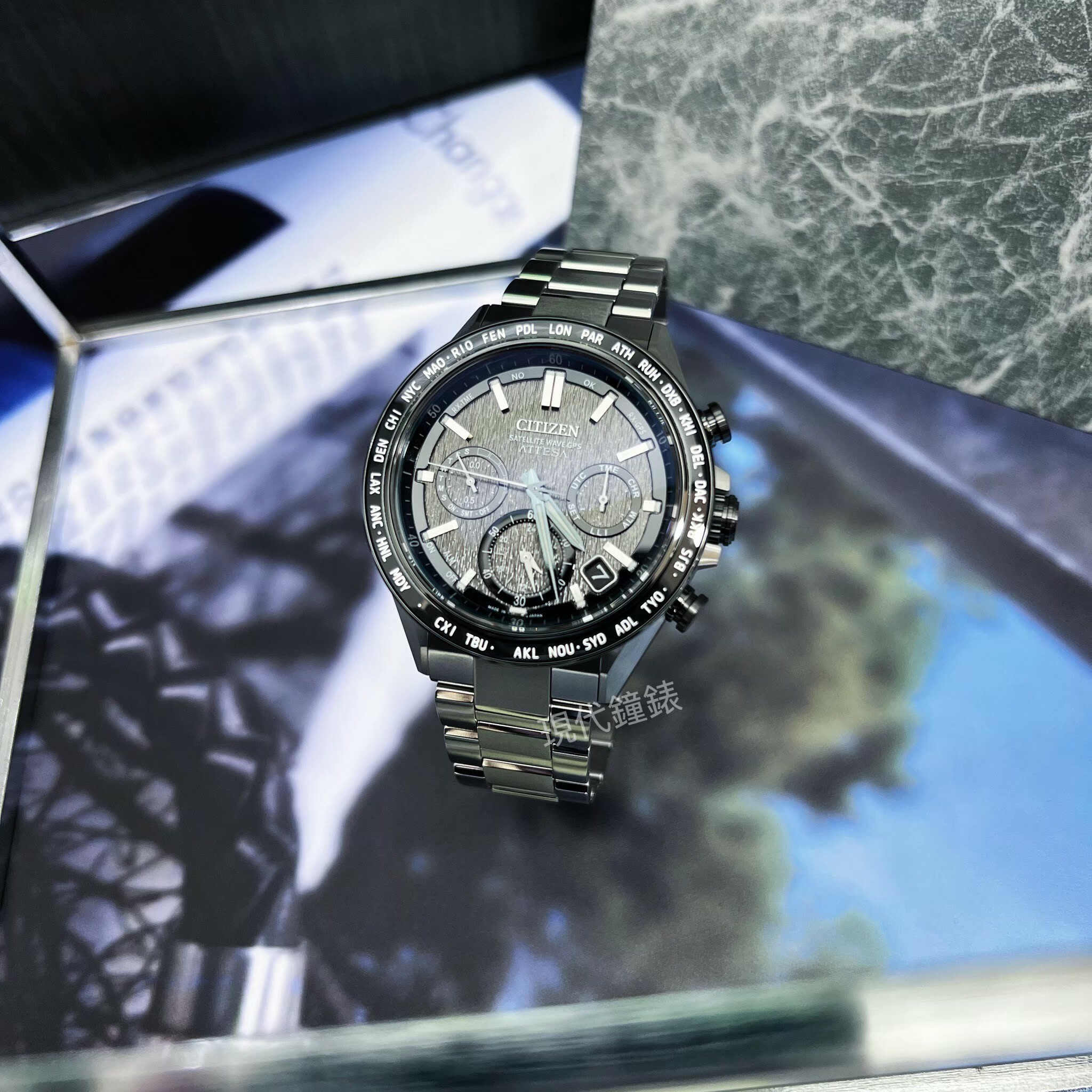【CITIZEN星辰】GPS衛星對時 ATTESA 太空感髮絲紋面盤鈦金屬男錶CC4058-67X 44.6mm 現代鐘錶