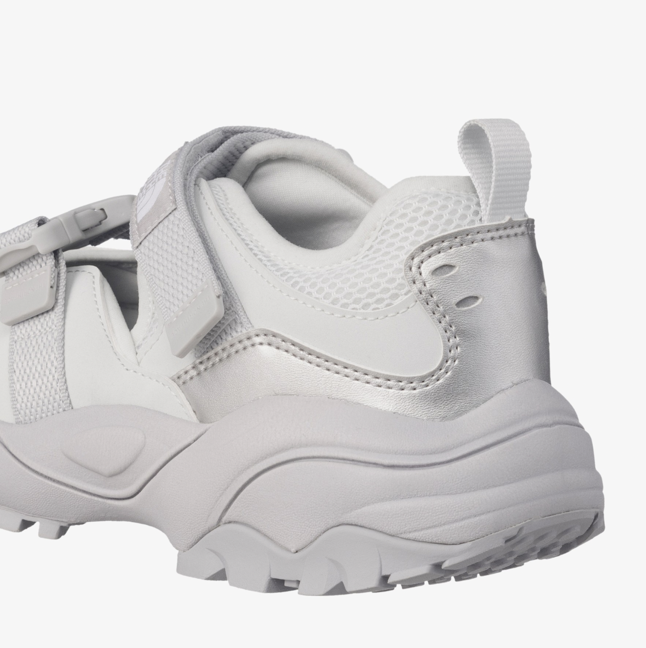 【韓国THE NORTH FACE WHITE LABEL】SNEAKER SANDAL Directly from Korea 🇰🇷 The North Face White Label Sandals