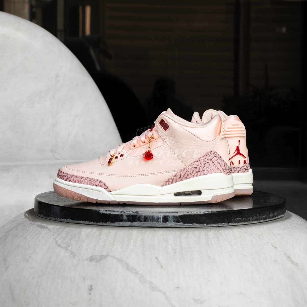 【逢甲 FUZZY】W Air Jordan 3 "Treat Yourself" 情人節 粉白 HJ0178-600