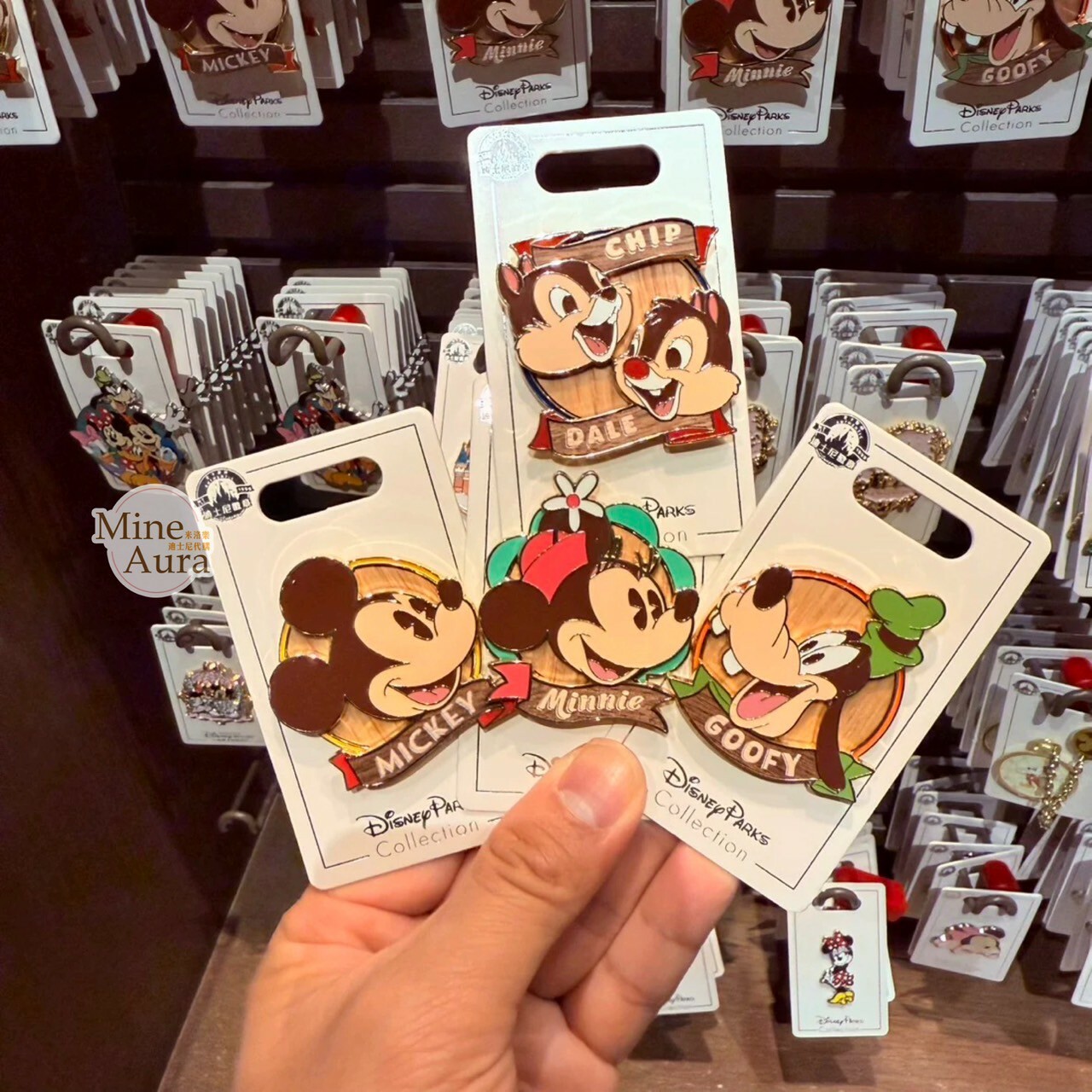 2025 米奇 Mickey 與好友們 紀念 造型 磁鐵 -上海迪士尼樂園