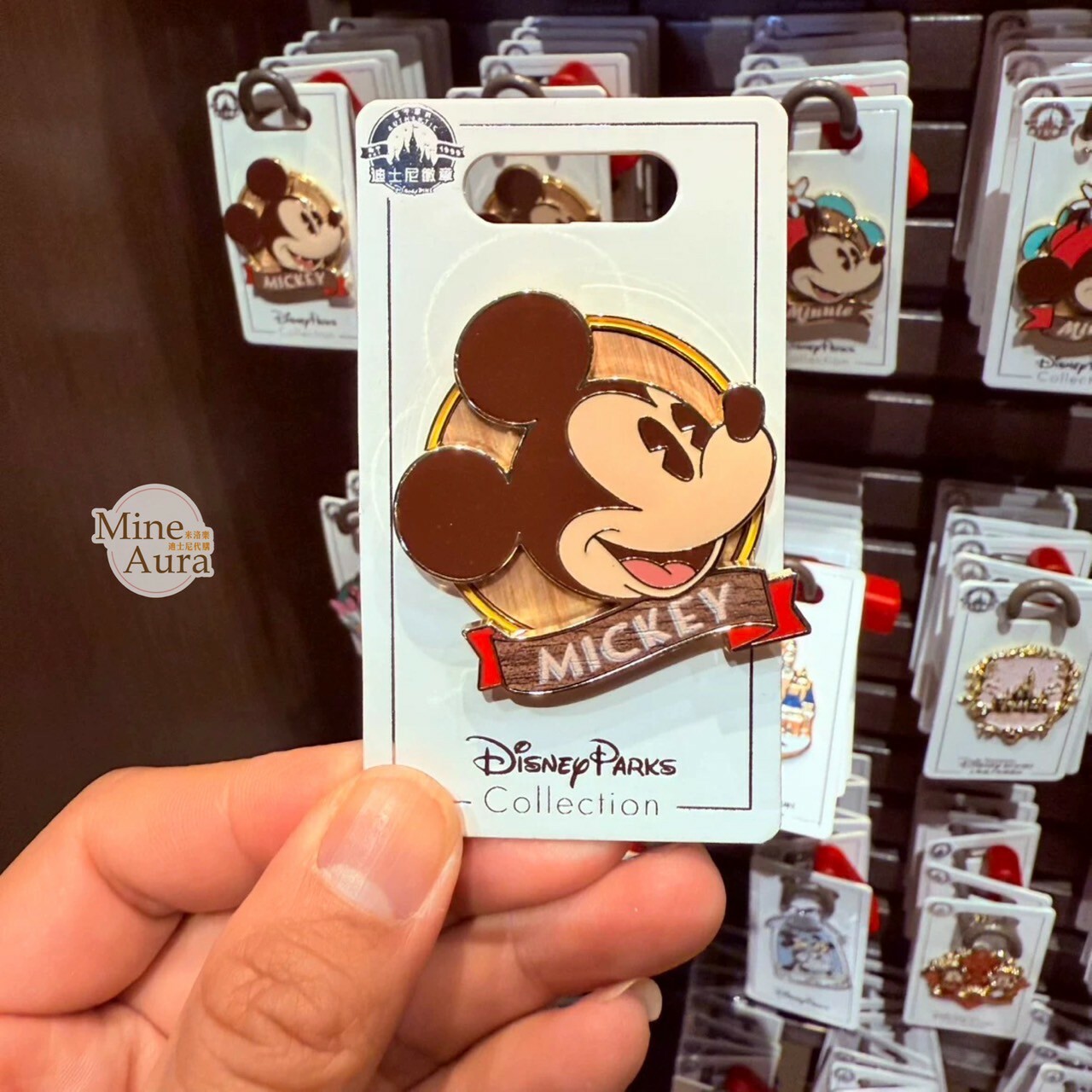 2025 米奇 Mickey 與好友們 紀念 造型 磁鐵 -上海迪士尼樂園