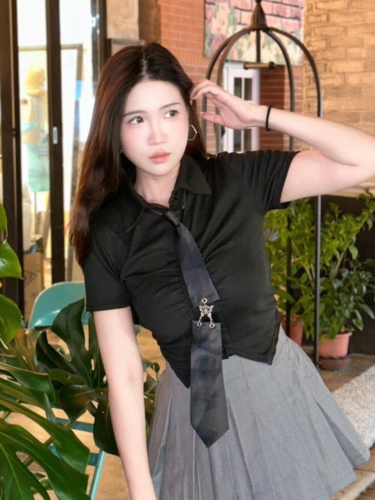 胸抓皺爆乳AKA女團軟襯衫上衣🍭自訂款