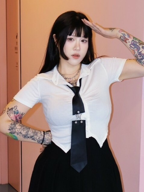 胸抓皺爆乳AKA女團軟襯衫上衣🍭自訂款