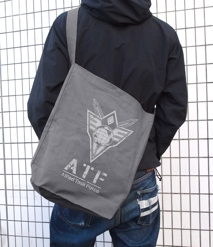Cospa 0324 多国籍任務部隊（ATF） ショルダートート [勇気爆発バーンブレイバーン] MEDIUM GRAY