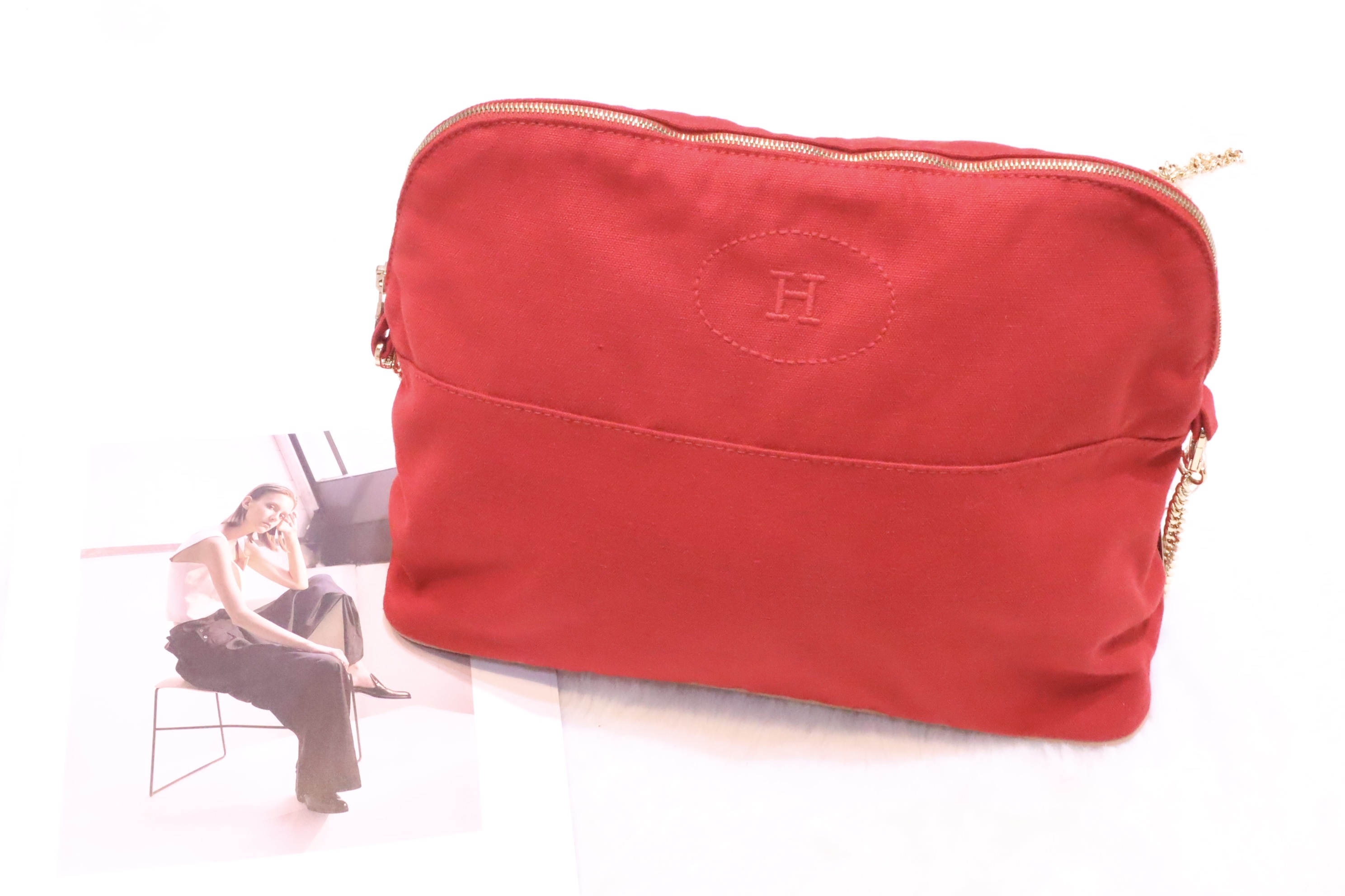 Hermes鮮紅色大Pouch♥️ 送斜孭鏈