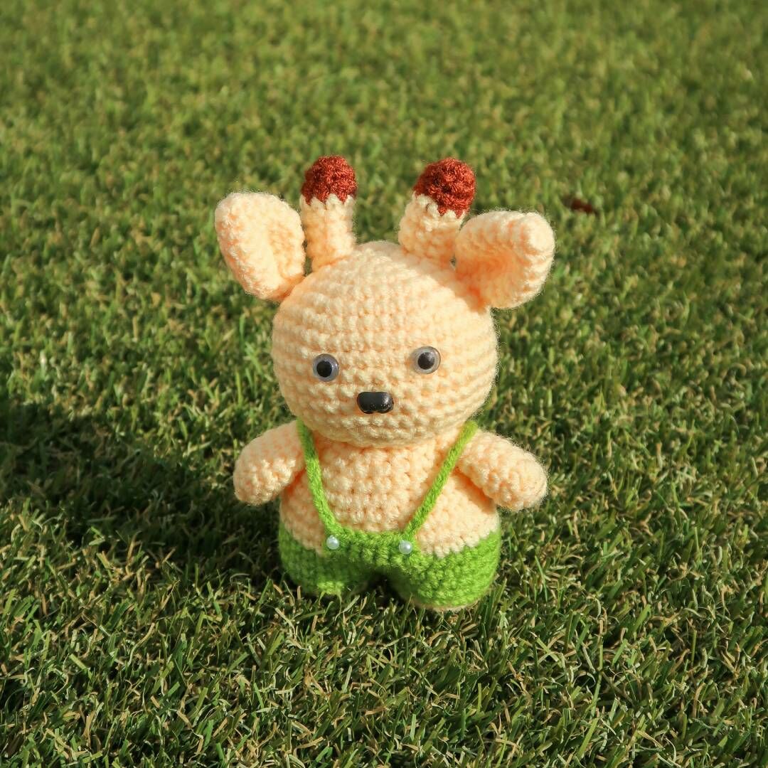 鈎織公仔（長頸鹿）