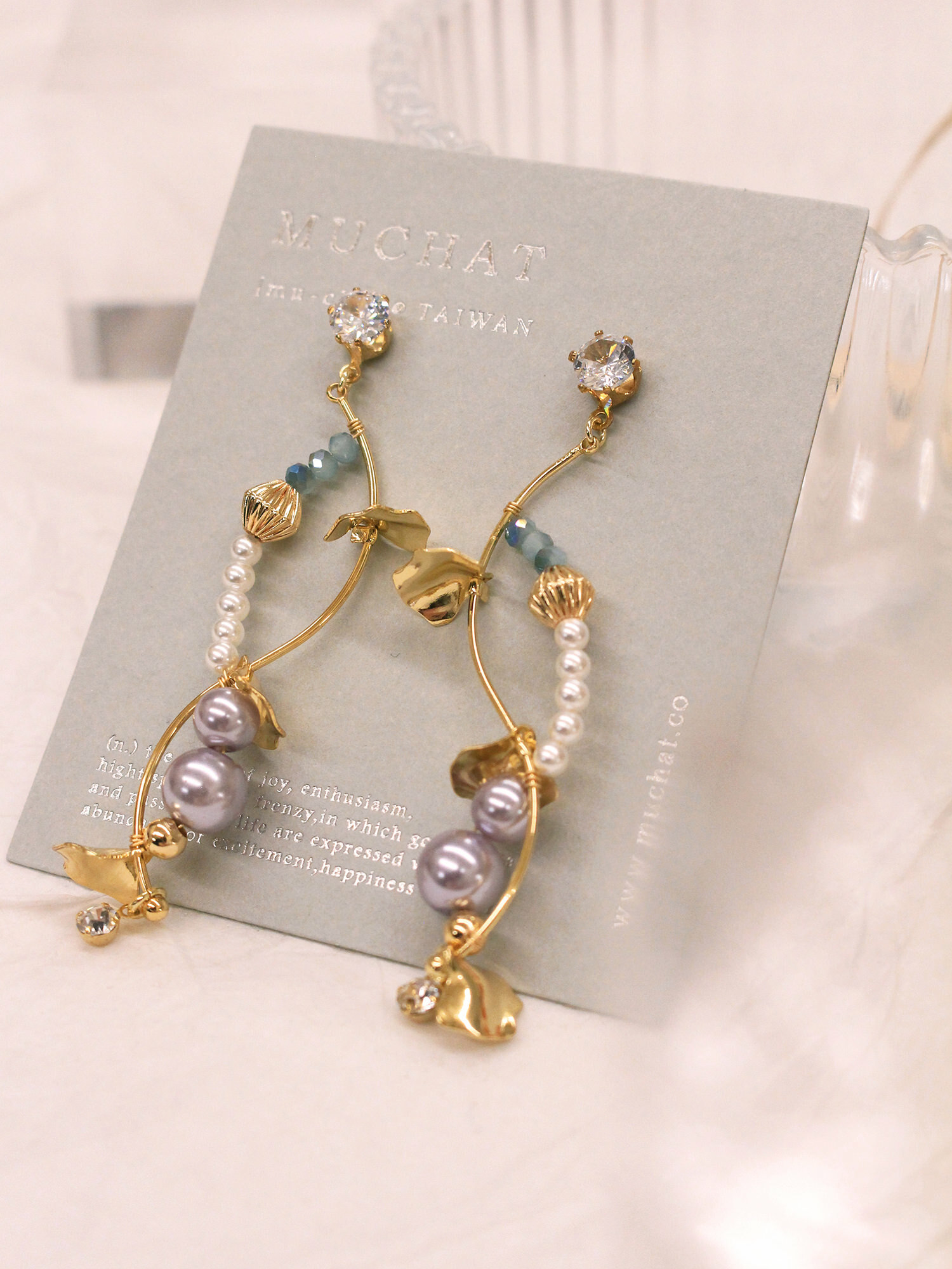 哄哄小脾氣。MUCHAT手作14KGP珍珠流蘇花瓣耳環