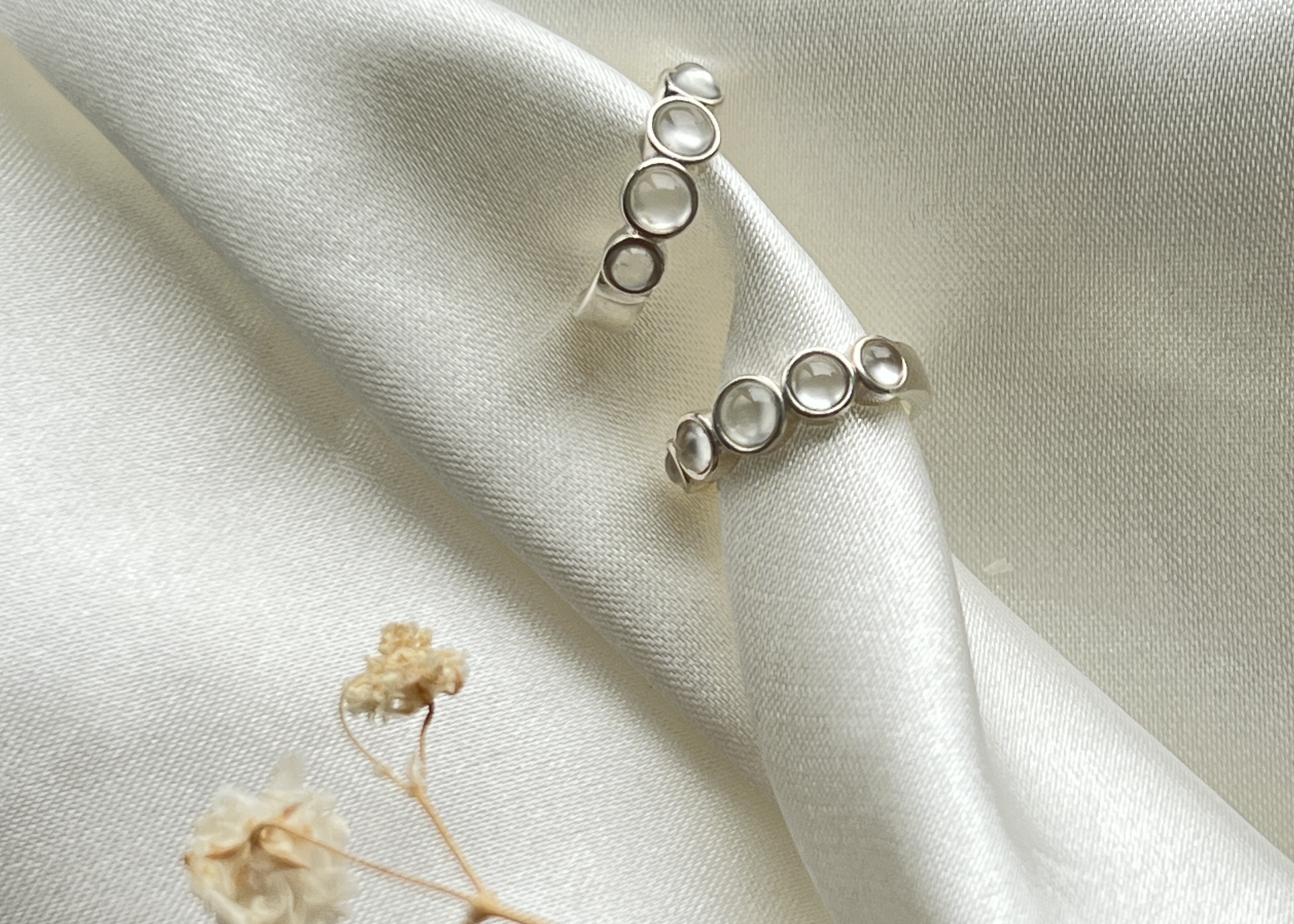 方圓設計系列-單排冰玻耳骨夾