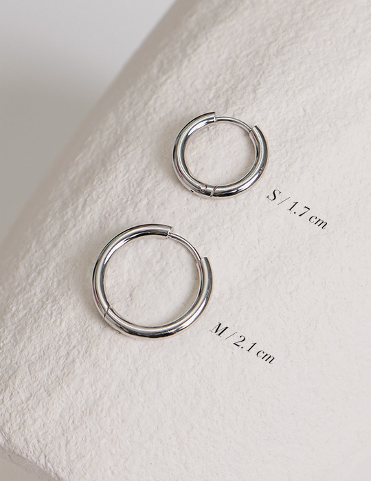小號俐落百搭圈圈。針式耳環(銀)