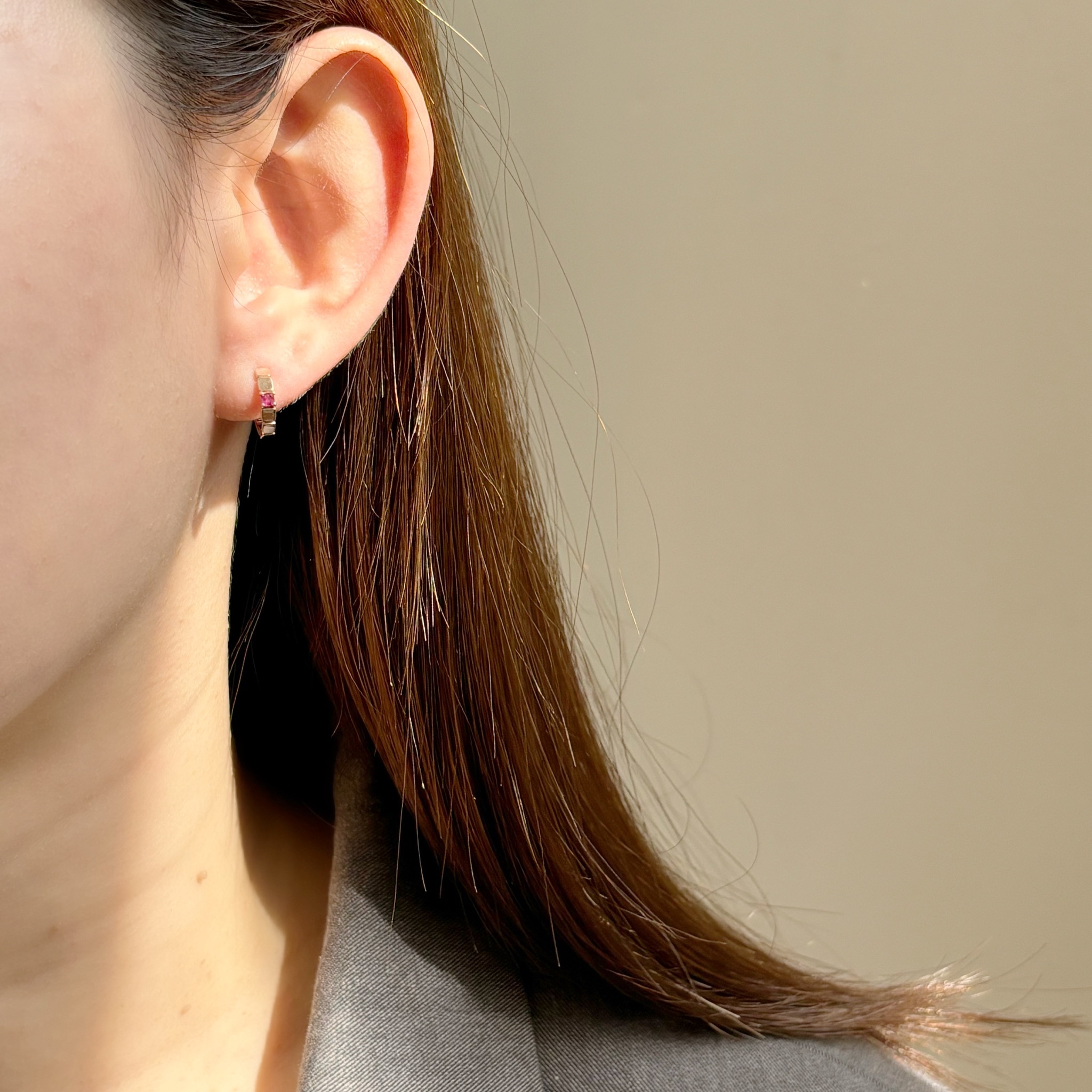 14K方塊紅寶石耳圈