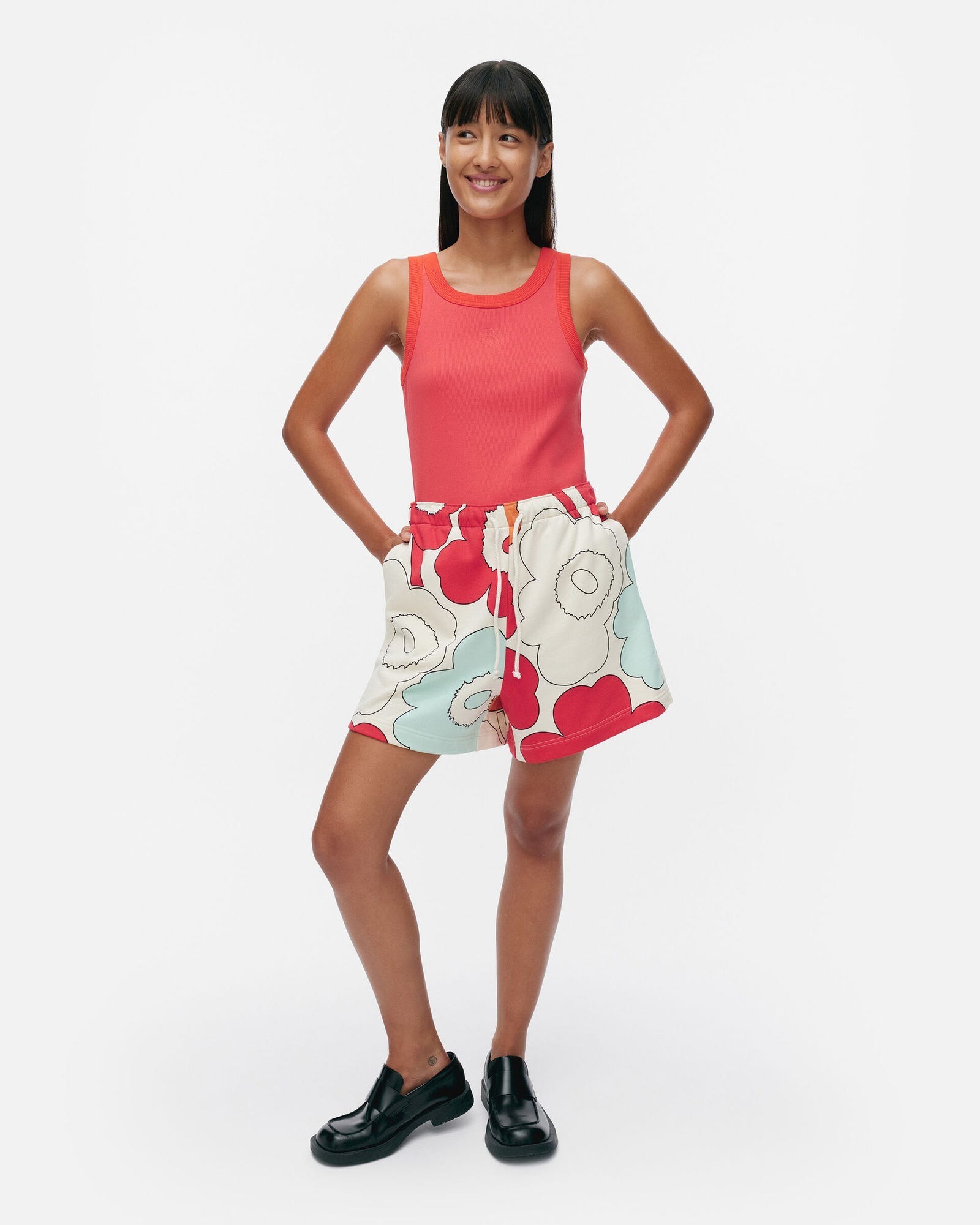 MIKSAUS PIIRTO UNIKKO 印花短褲