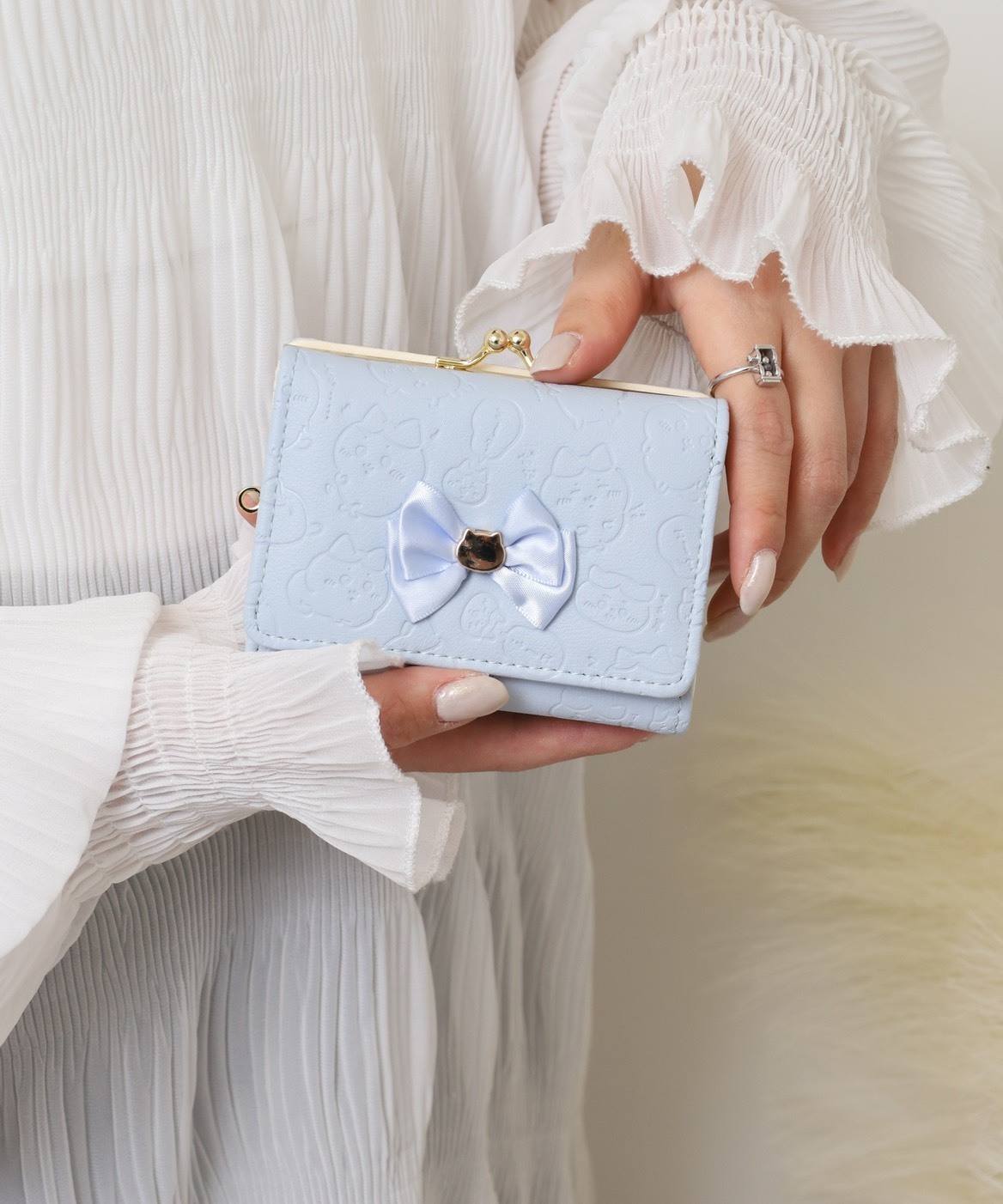 iSNEAKERS｜日本 Chiikawa 吉伊卡哇 蝴蝶結短夾 3款