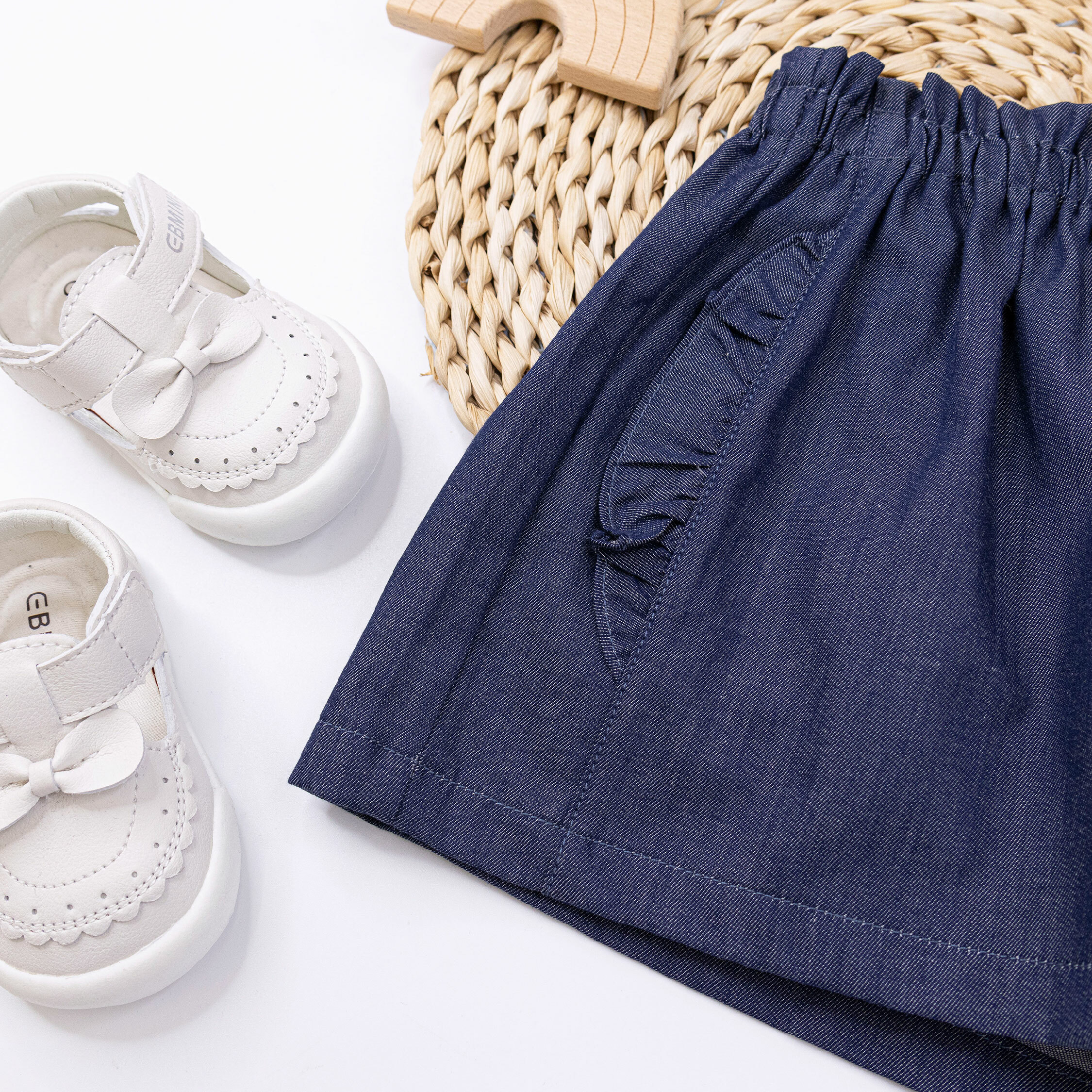 波紳士【12060】雪白小兔兔荷葉拼接短褲