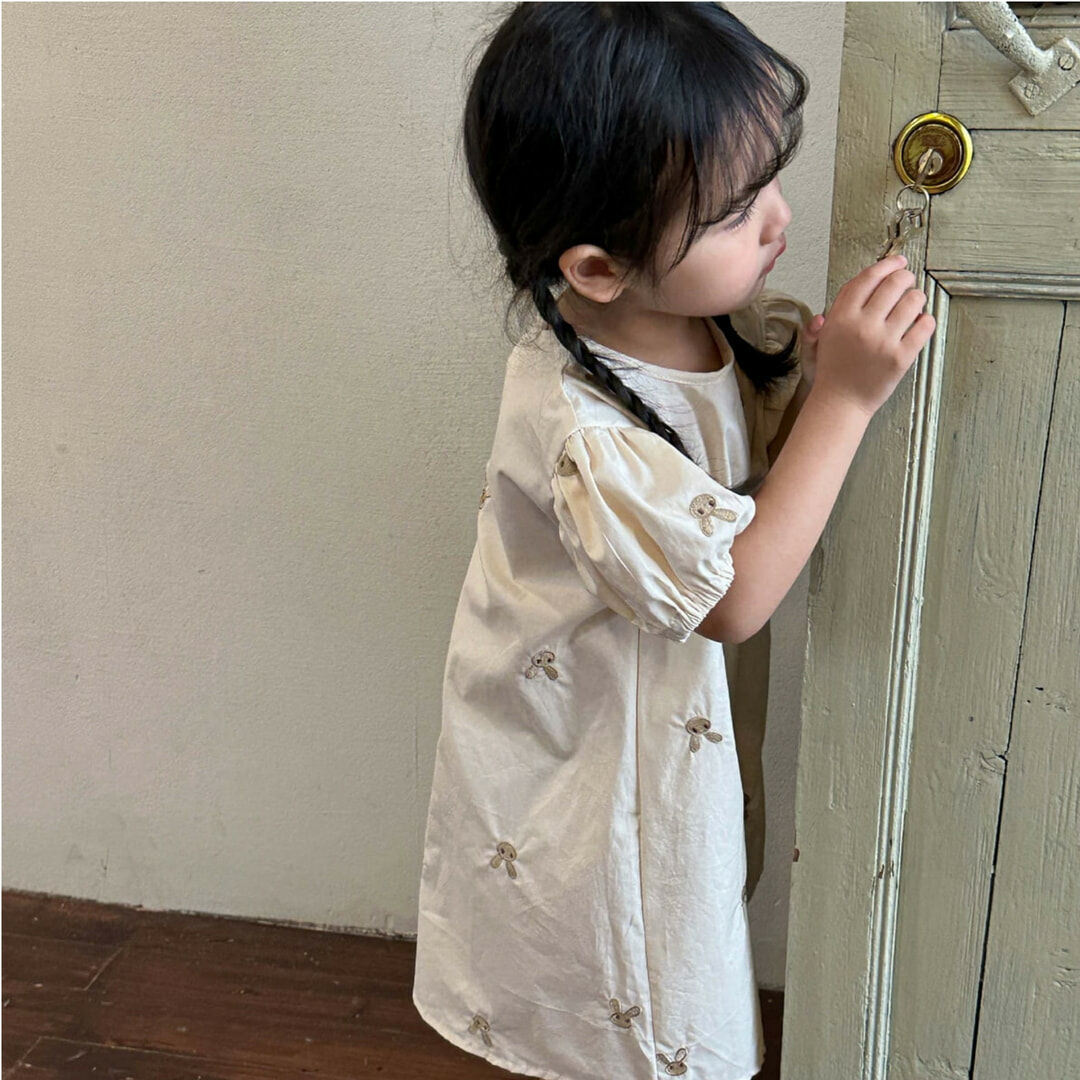 25 夏 小兔子寬版洋裝