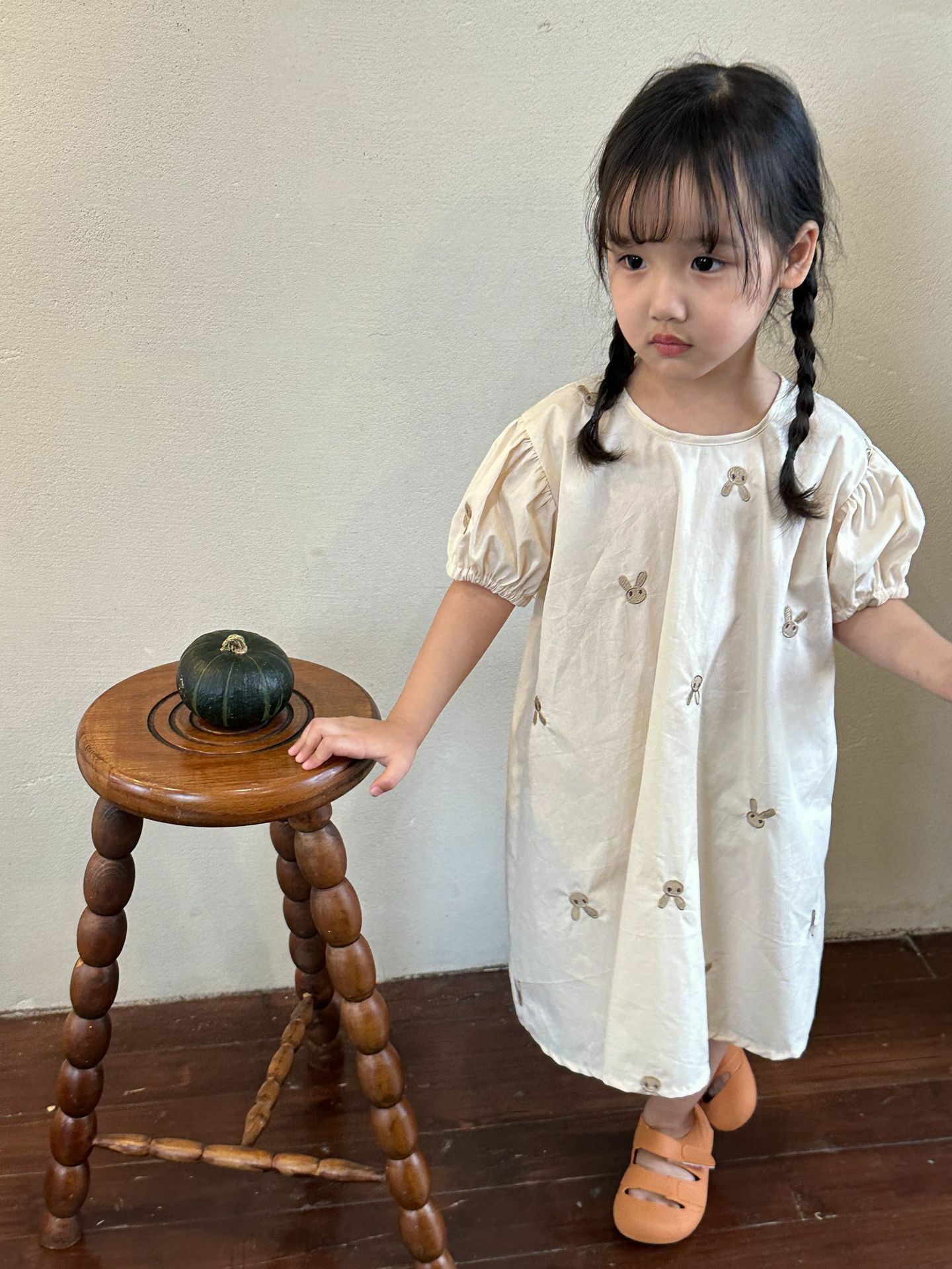 25 夏 小兔子寬版洋裝