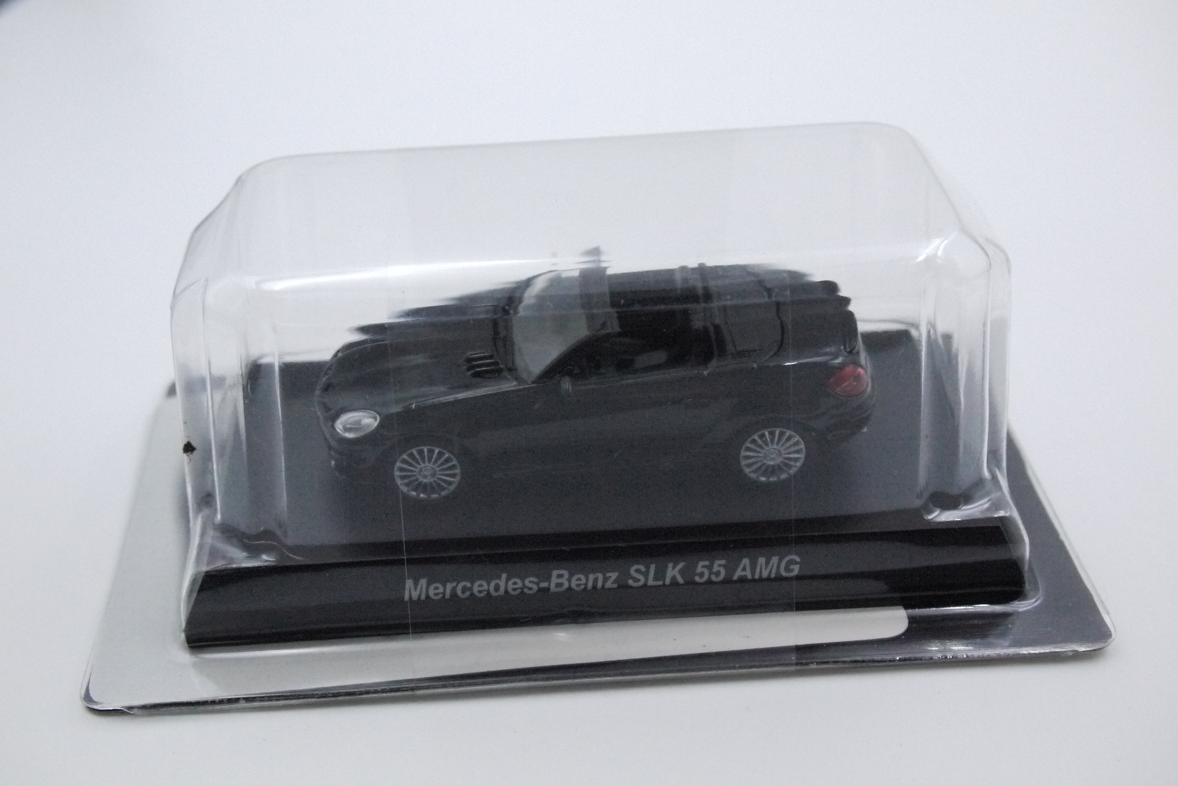 KYOSHO MERCEDES-BENZ SLK 55 AMG BLACK