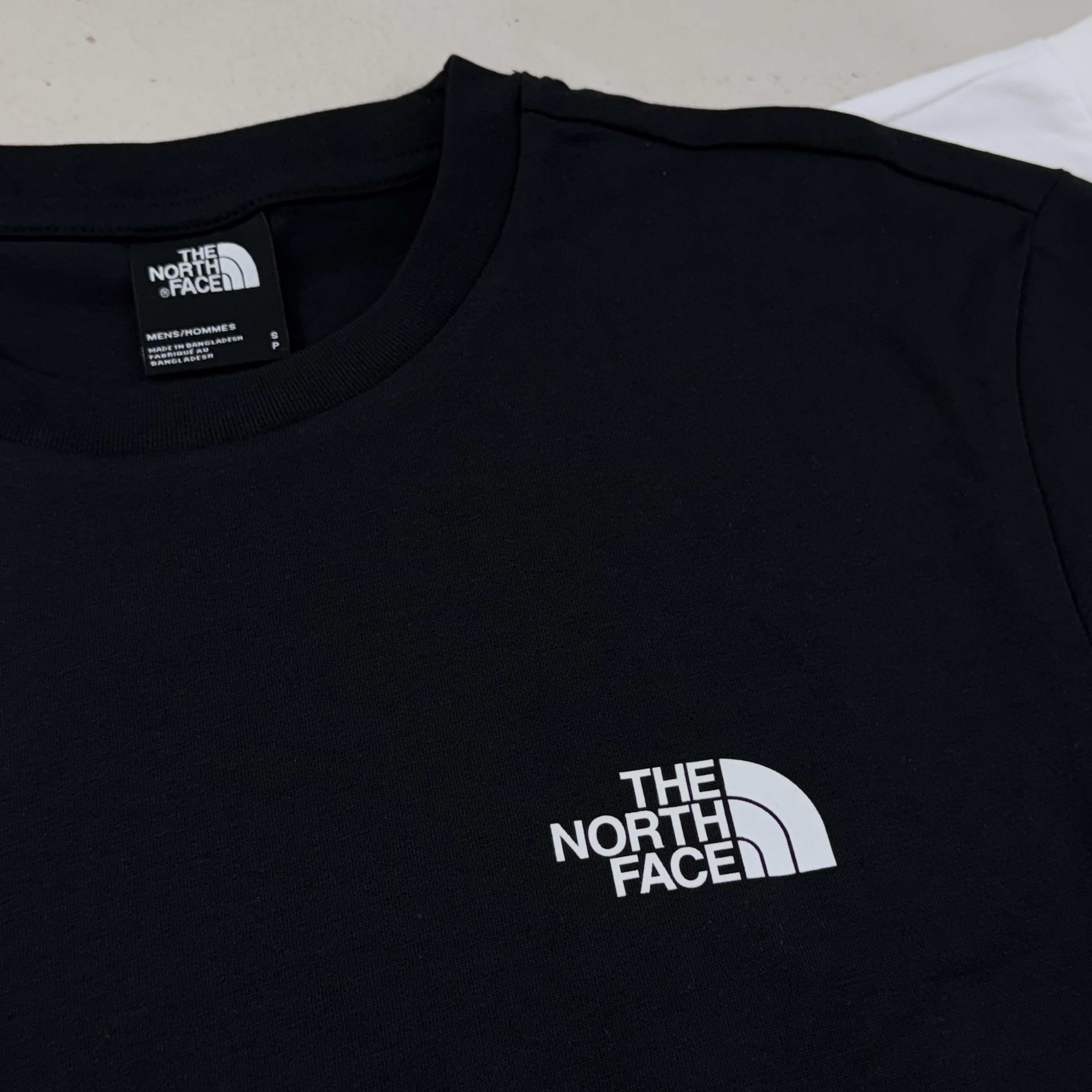 The North Face 正反經典標短袖 黑/白/藍【NF0A87NGJK31NFJK3/NF0A87NGFN41NFFN4/ NF0A87NG】