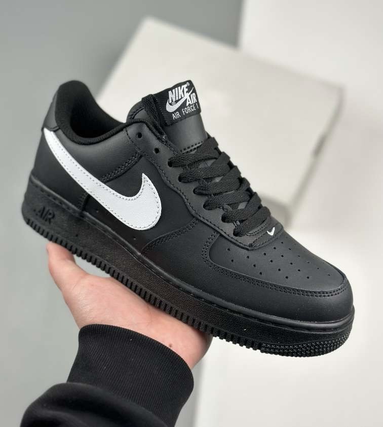 Nike Air Force 1 Low '07 黑底白勾 小AMBUSH 男女同款 (FZ0627-010)