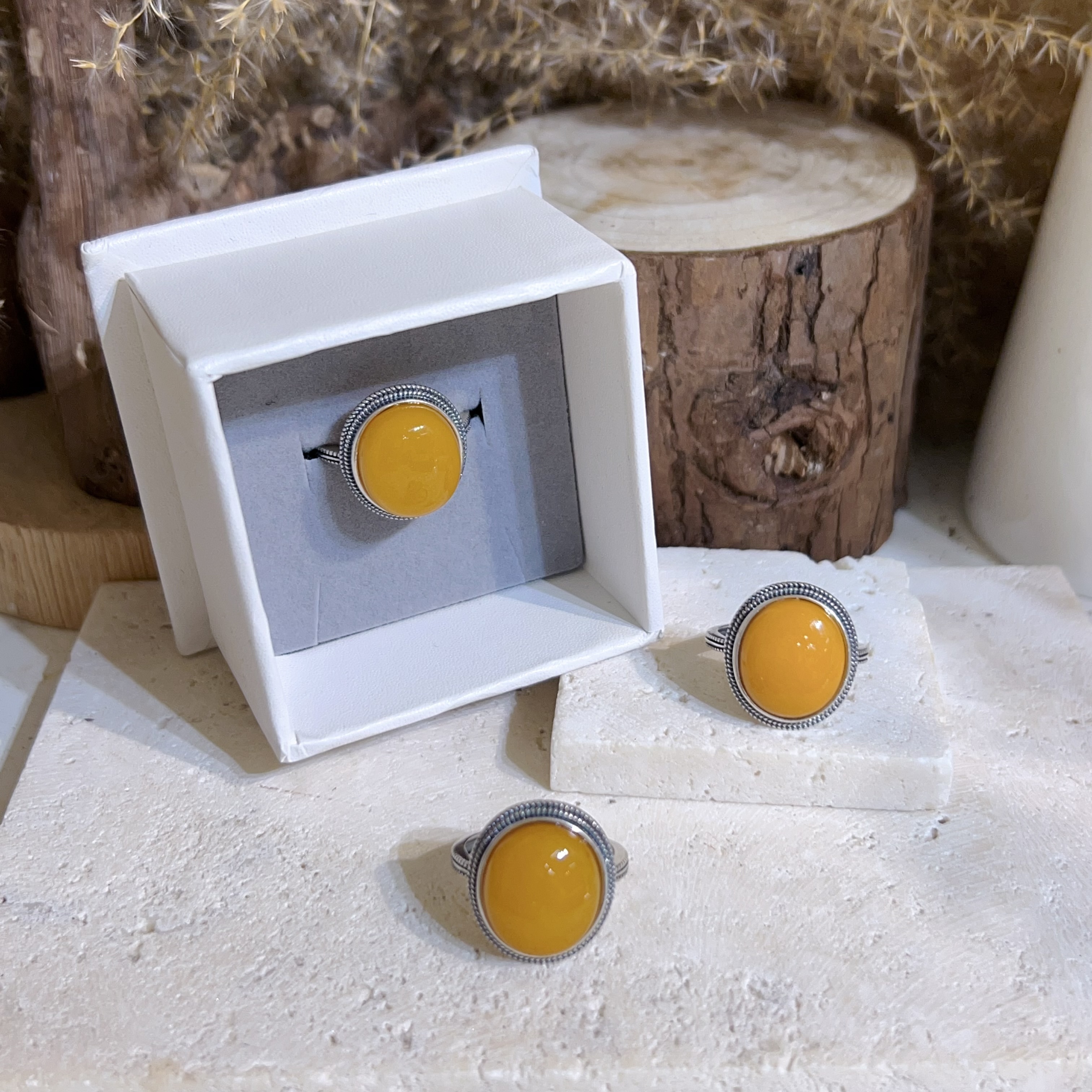 純銀緬黃大圓戒指