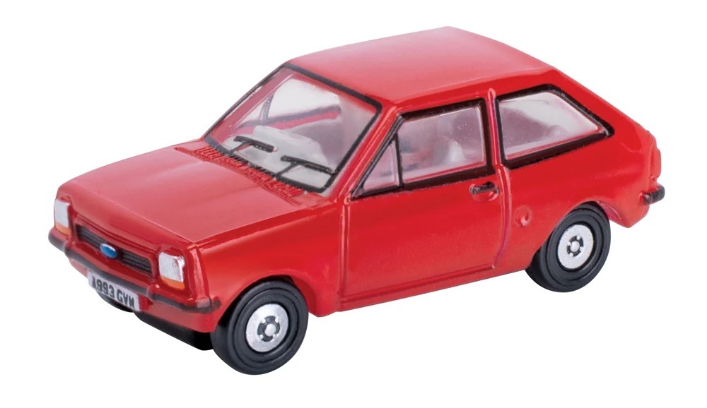 Oxford NFF001 1:148  Ford Fiesta Mk1 福特汽車.紅色
