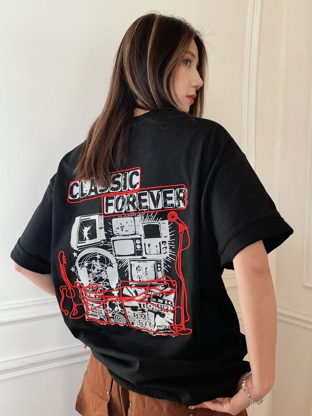 bscp 胸口小logo 背後大logo 重磅 高街 刺繡 工藝 短Tee  Gonow xy2515