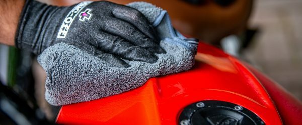 Muc-Off Luxury Microfibre Polishing Cloth 超細纖維絨布