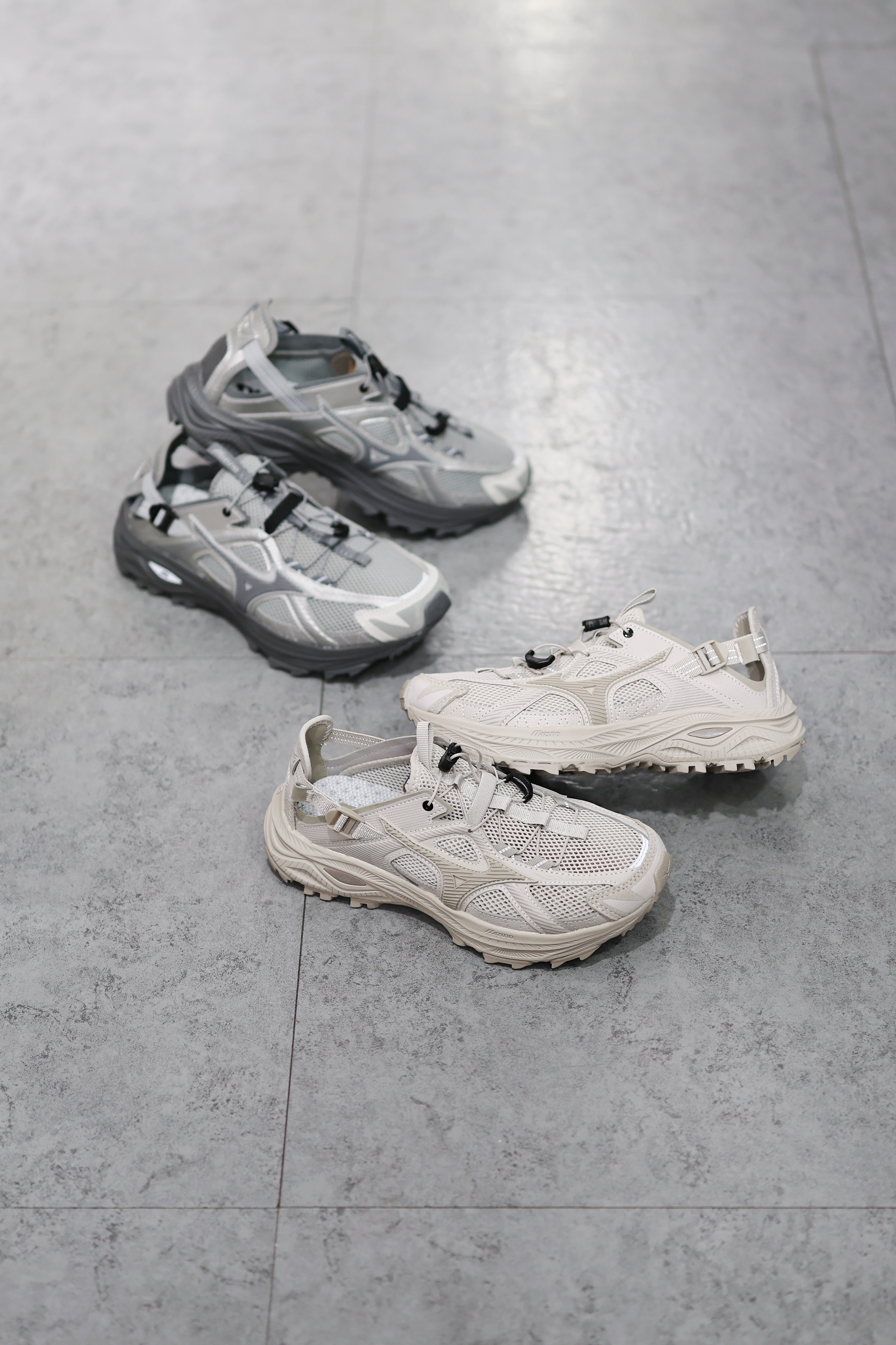 Mizuno Racer Trail SE Grey 石炭灰銀D1GH241906