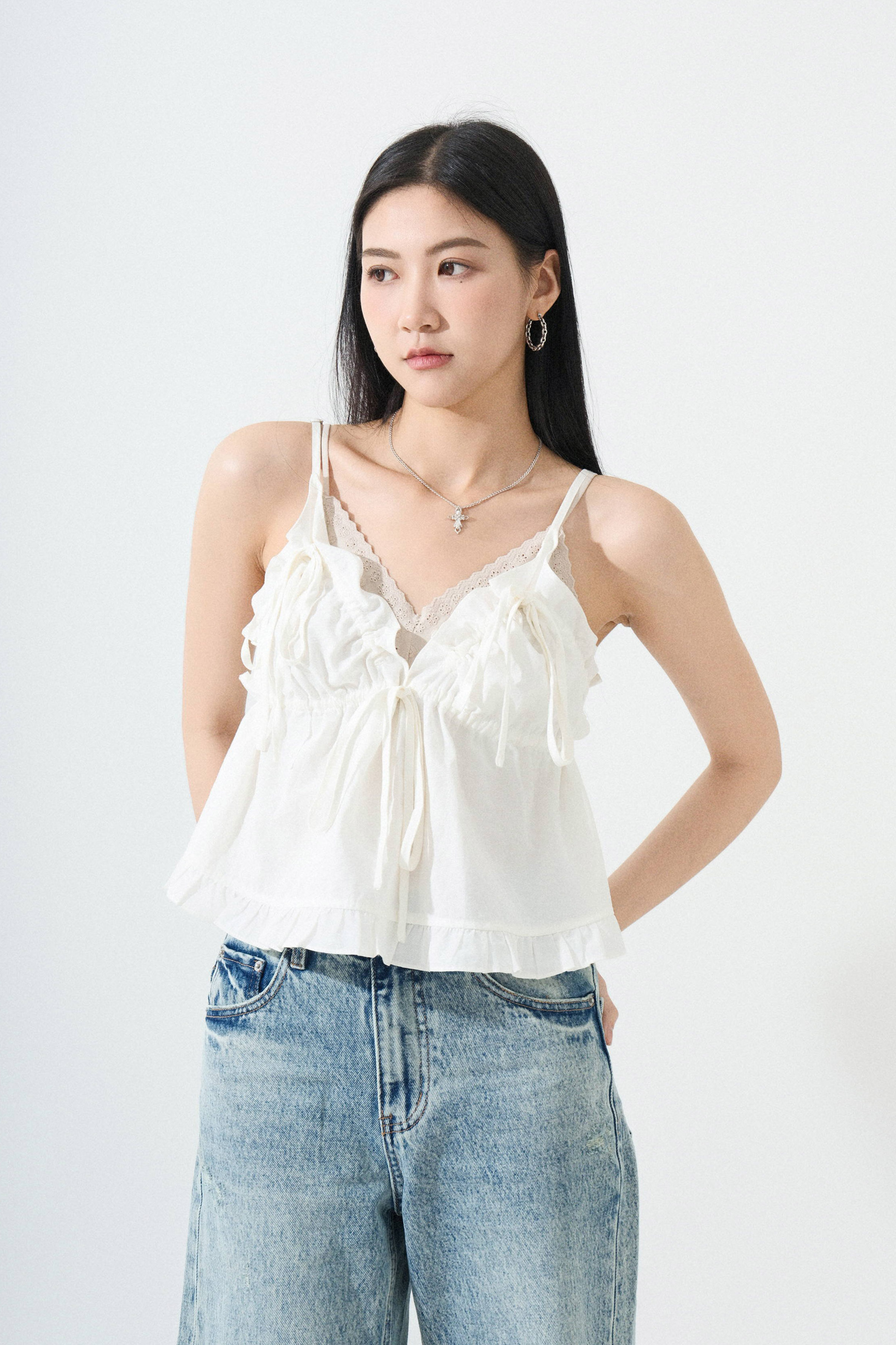 束繩縮褶荷葉邊背心 (*現貨款式）