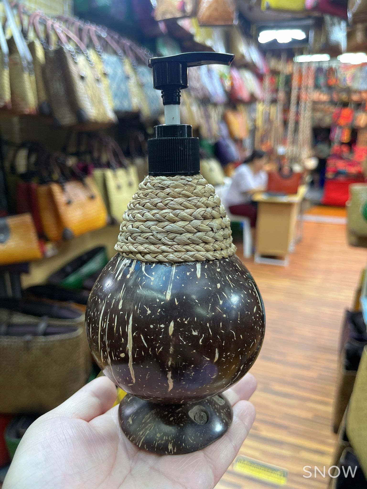 泰國手工天然椰殼按壓式梘液瓶