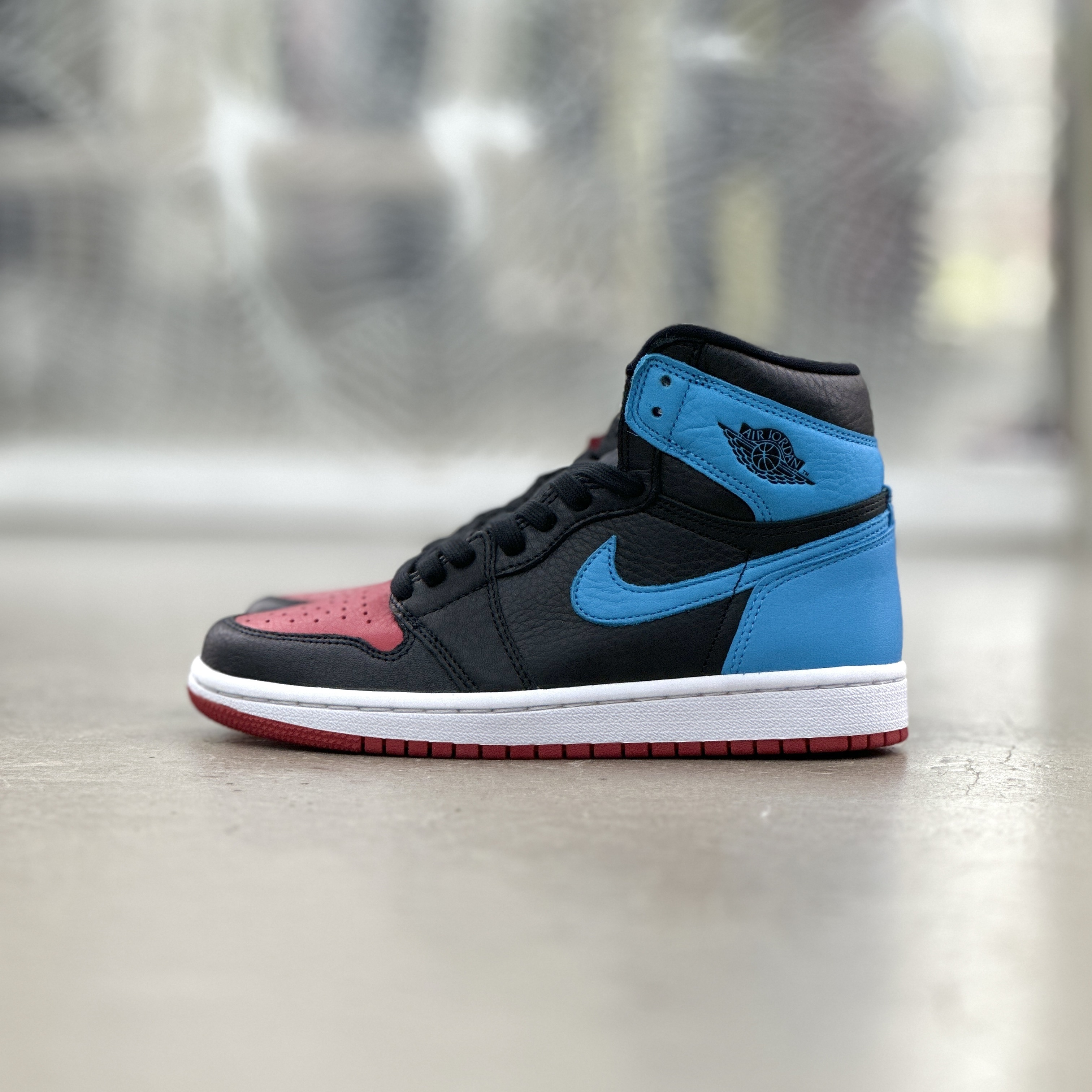 Air Jordan 1 NC To Chi l CD0461-046