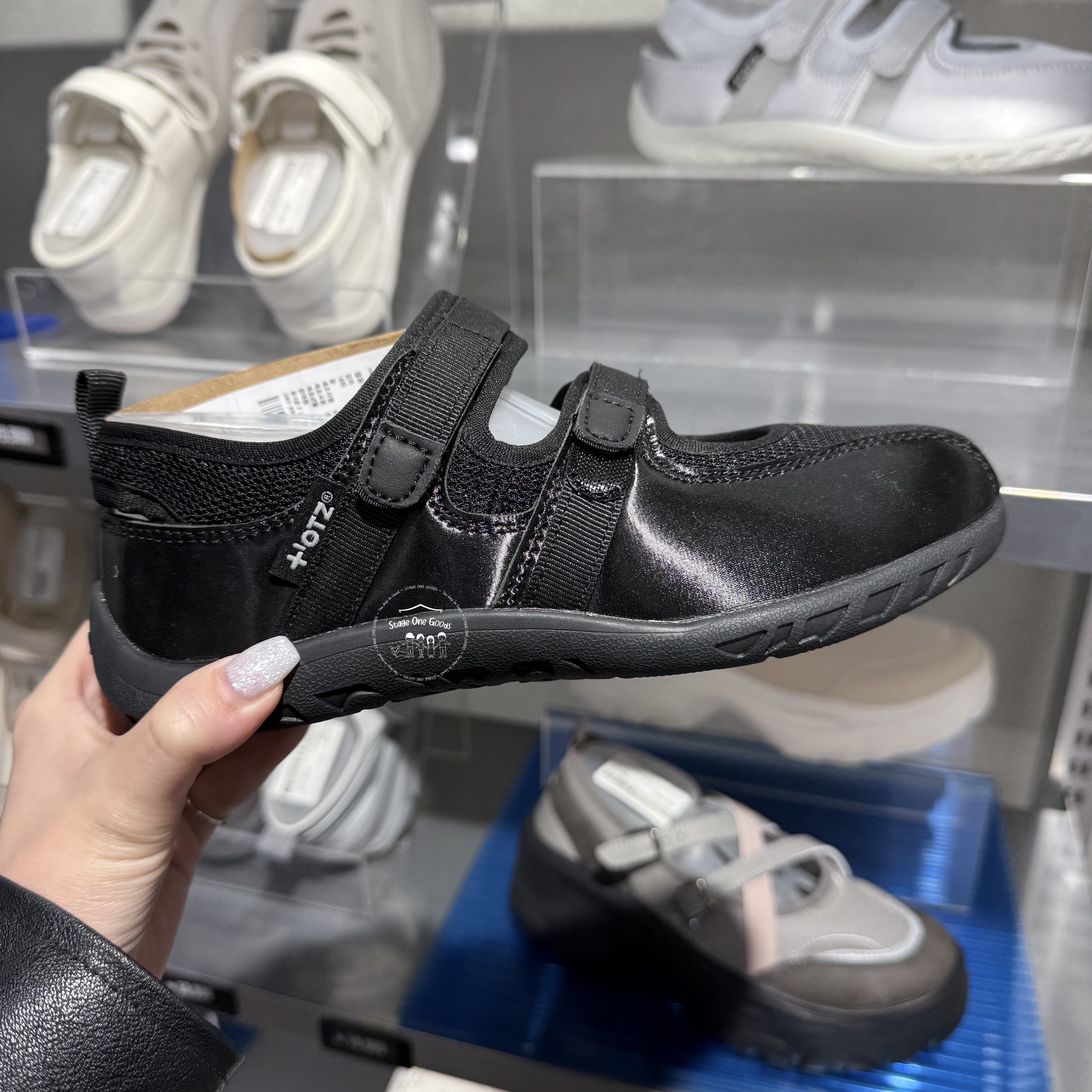 OTZ ♥ Romary Two Strap Flat Sneakers /追跡付 OTZ ROMARY TWO STRAP FLAT SNEAKERS