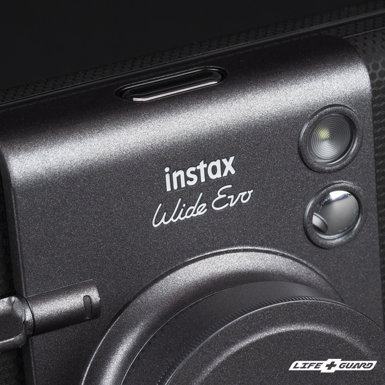 LIFE+GUARD 相機貼膜擁有高品質膜料，適用於FUJIFILM instax Wide Evo 機身貼膜