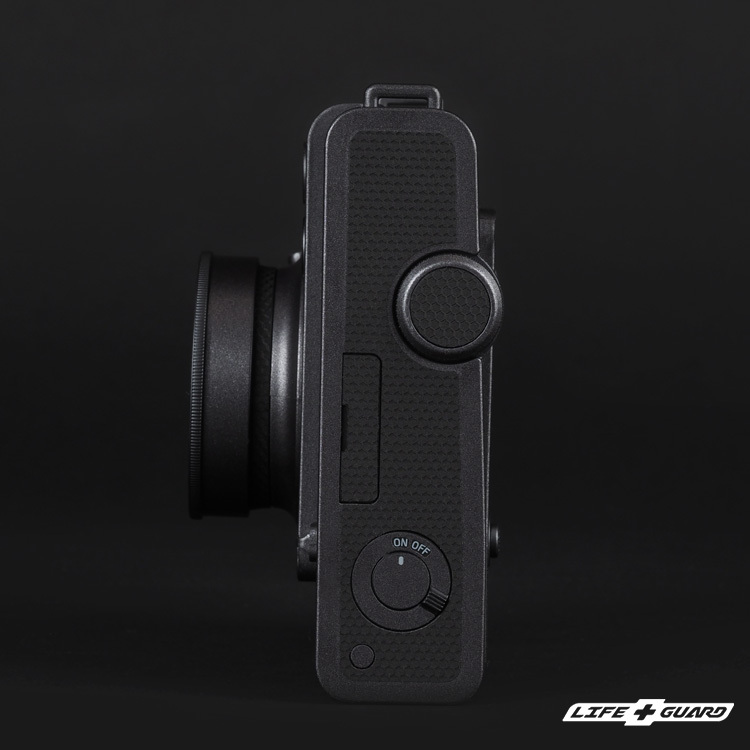 LIFE+GUARD 專用相機貼膜｜質感設計，FUJIFILM instax Wide Evo 側視圖