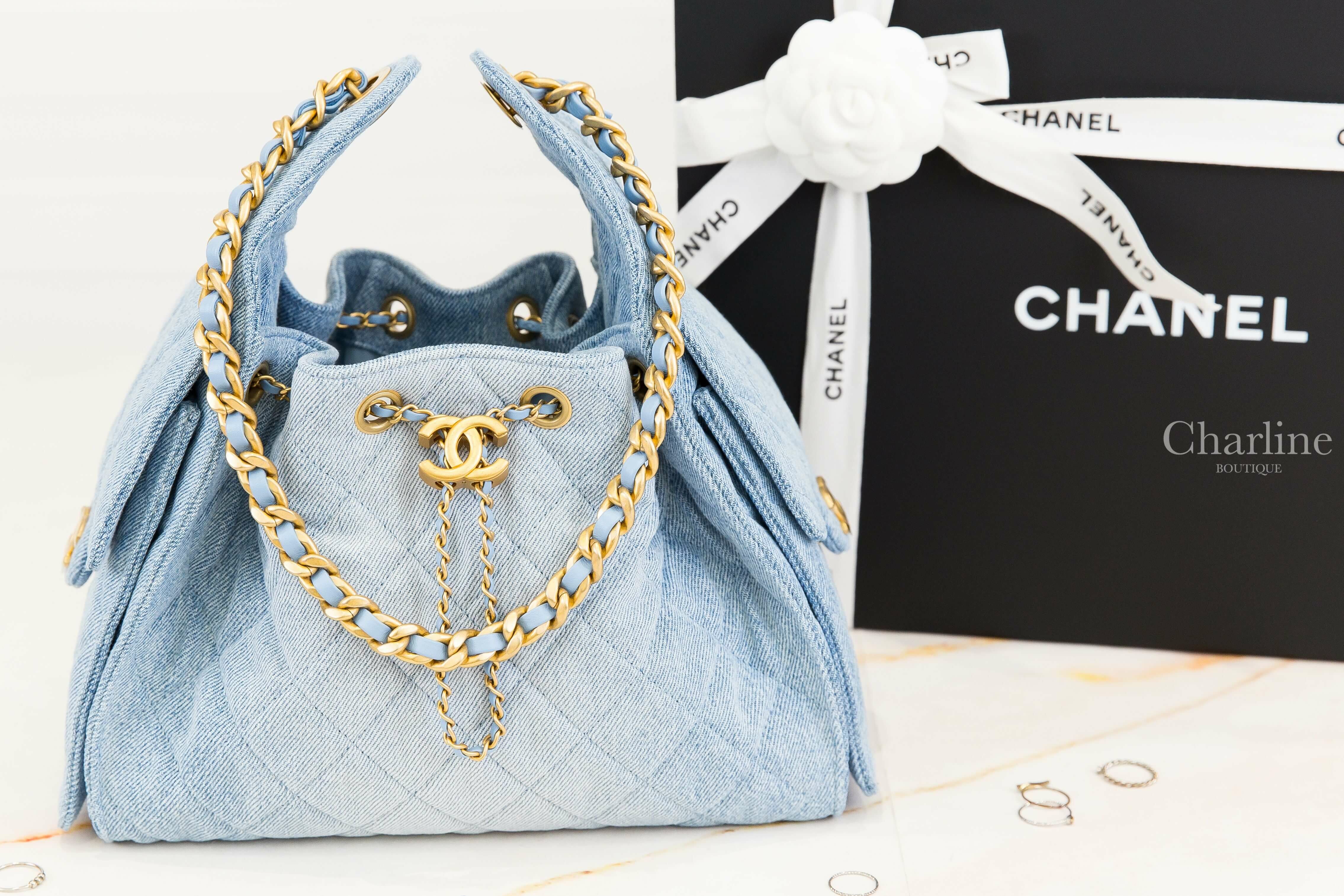 Chanel Chanel 25 Small Handbag 漸層藍色金CC金鏈水洗丹寧布菱格紋側邊口袋小型束口手提肩背包