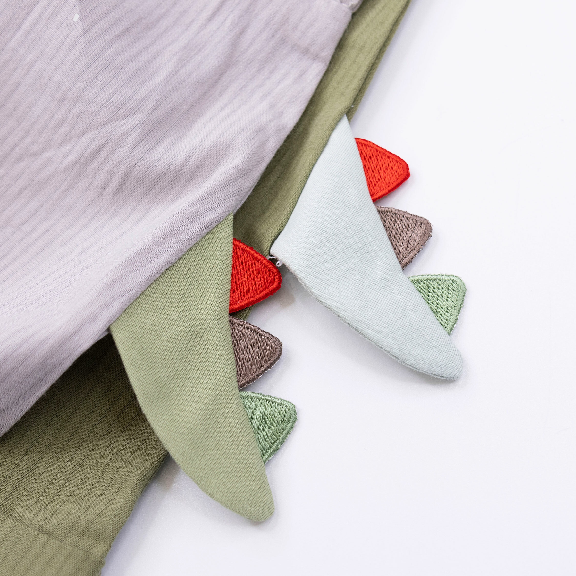 范侖鐵諾【32029】鱷魚造型小口袋吊帶褲＊二色