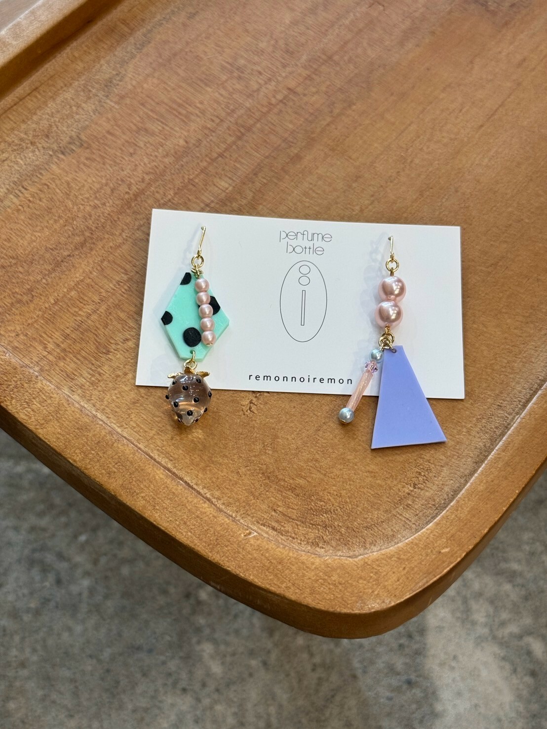 [remonnoiremon] 香水瓶耳環 | remon53