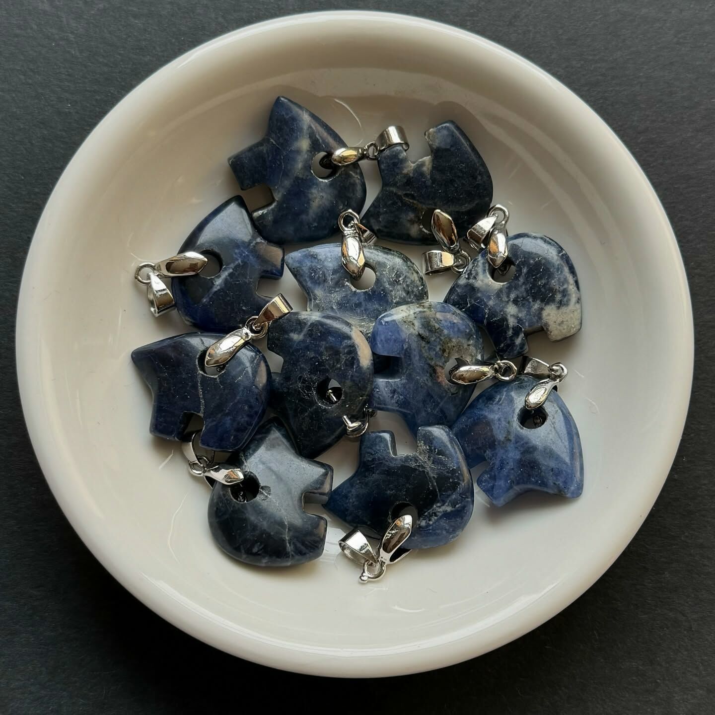 [原石] 蘇打石 / 方納石 Zuni Bear 項鍊吊墜