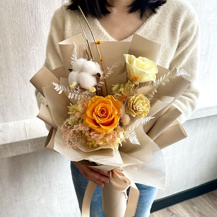 暖心・玫瑰永生花束・現貨・附提袋